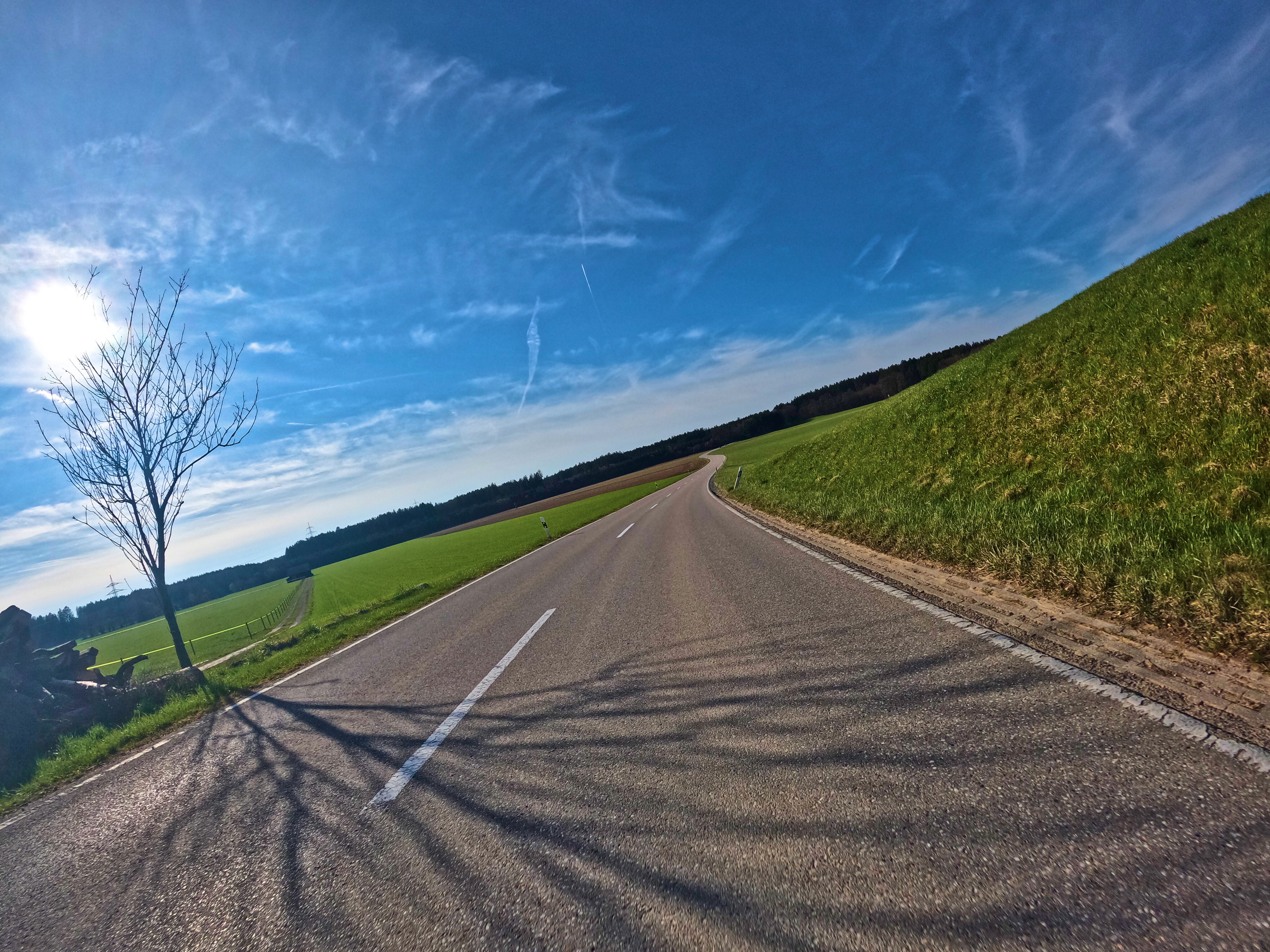 Das schnellere Stück der Strecke kurz hinter Buch
