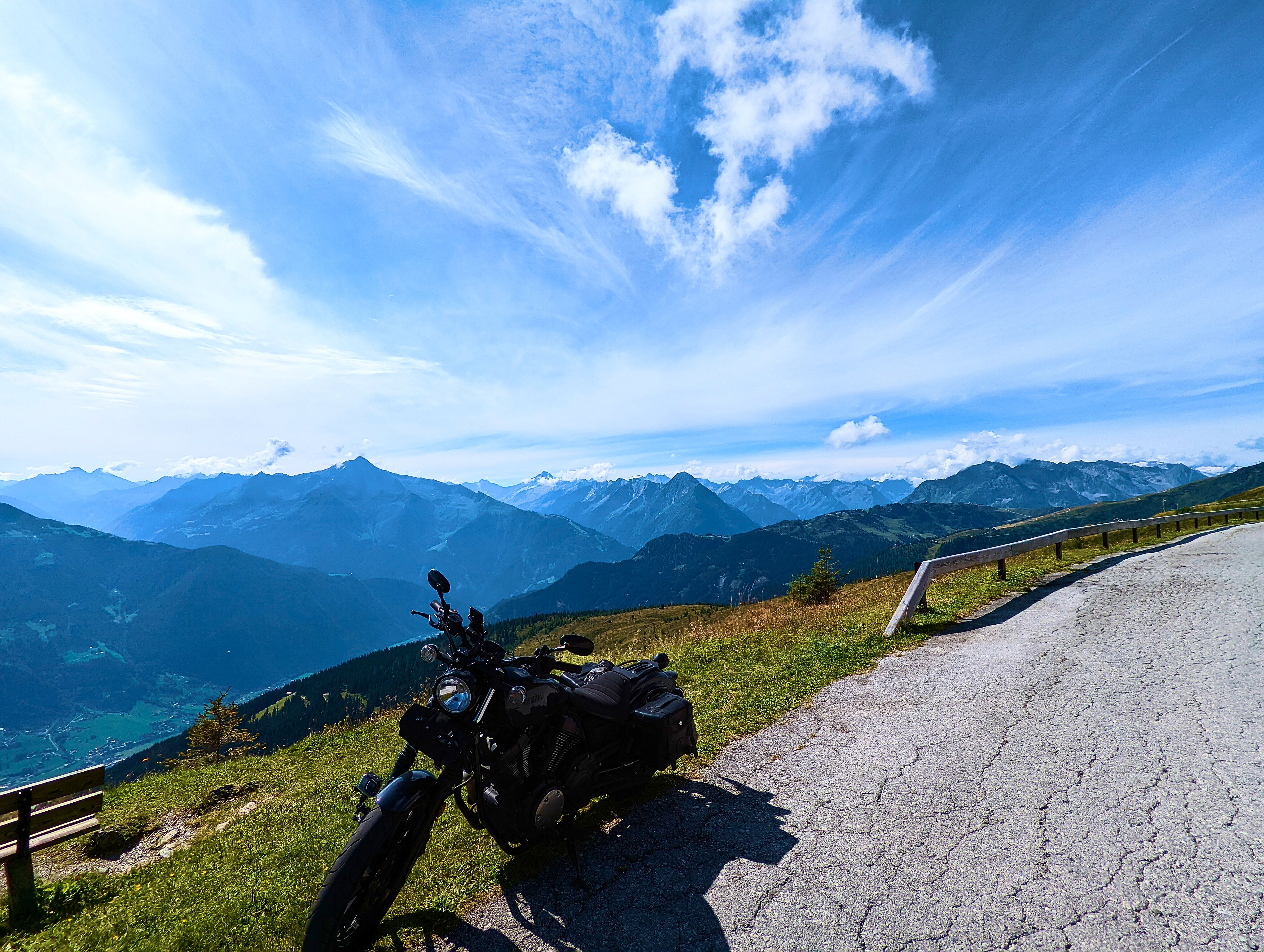 Die Bolt aus vielen Winkeln