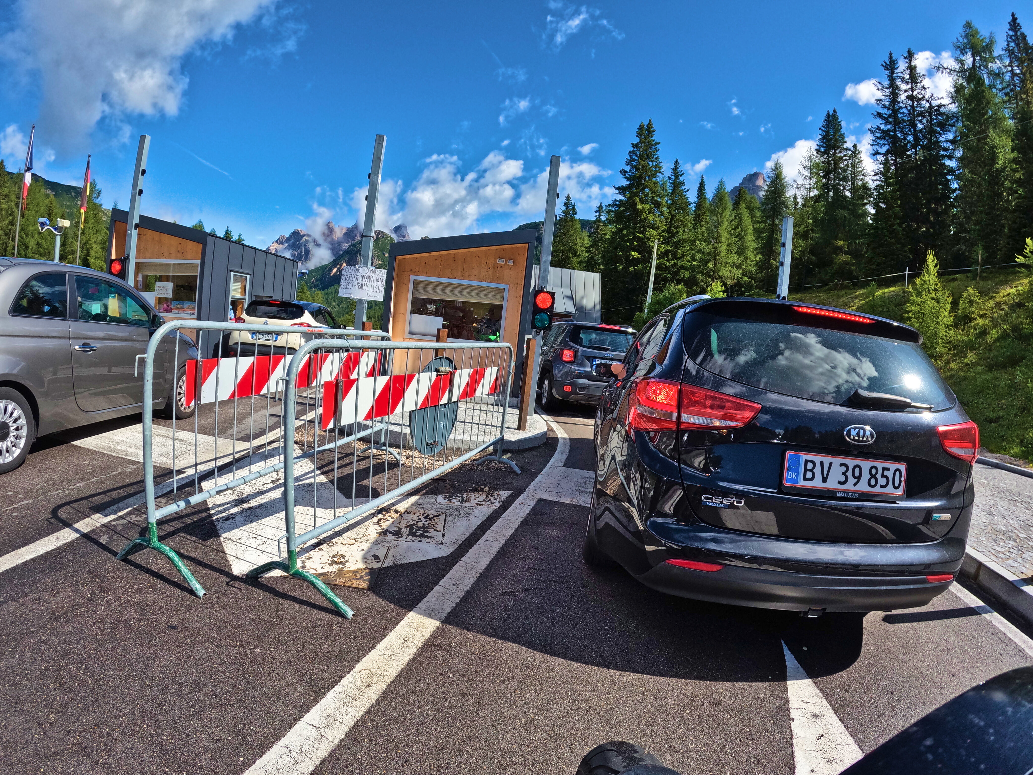 &ldquo;RESPEKTIERE DIE AMPEL!&rdquo;