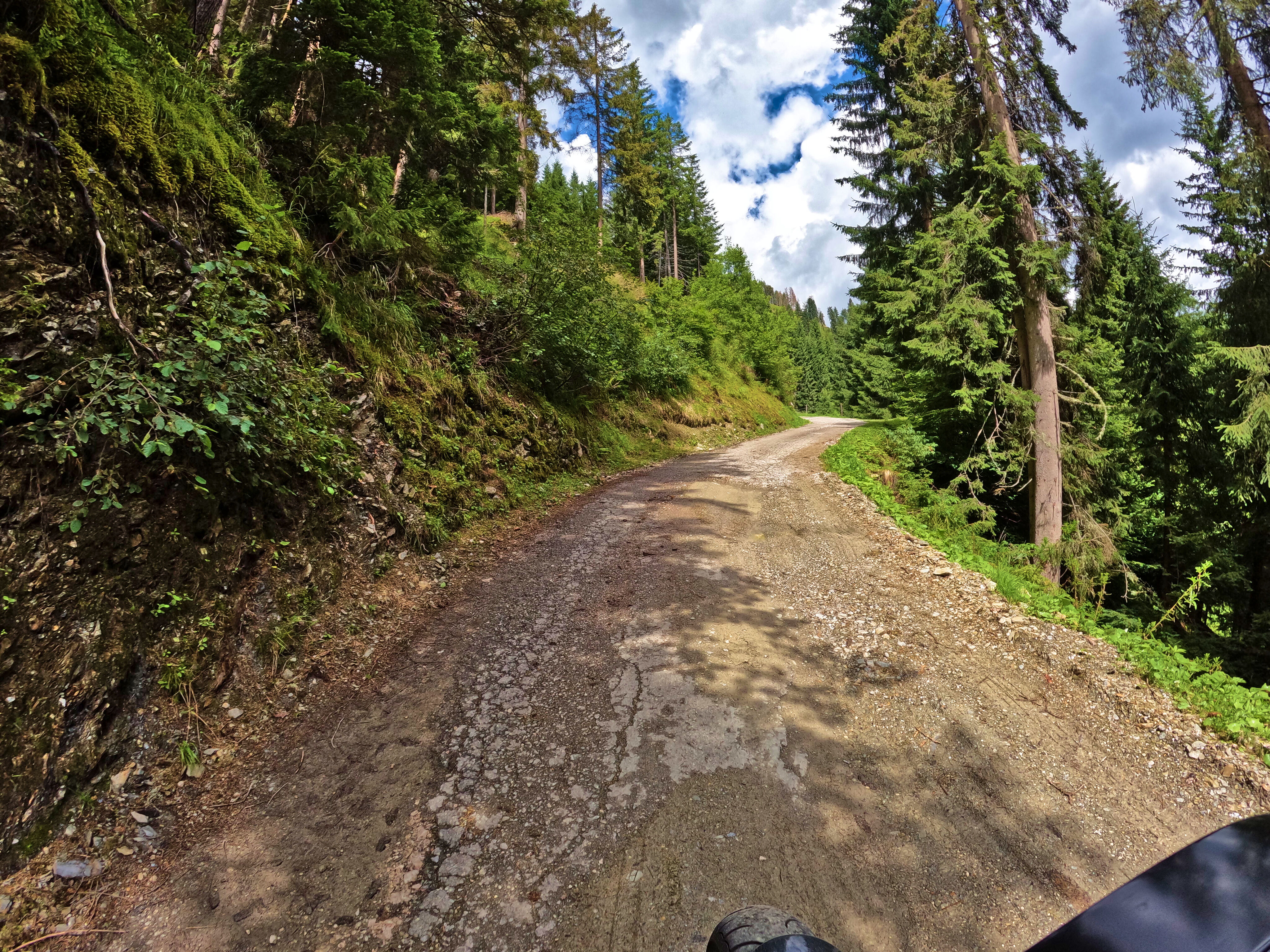 Wegbeschaffenheit: &hellip;