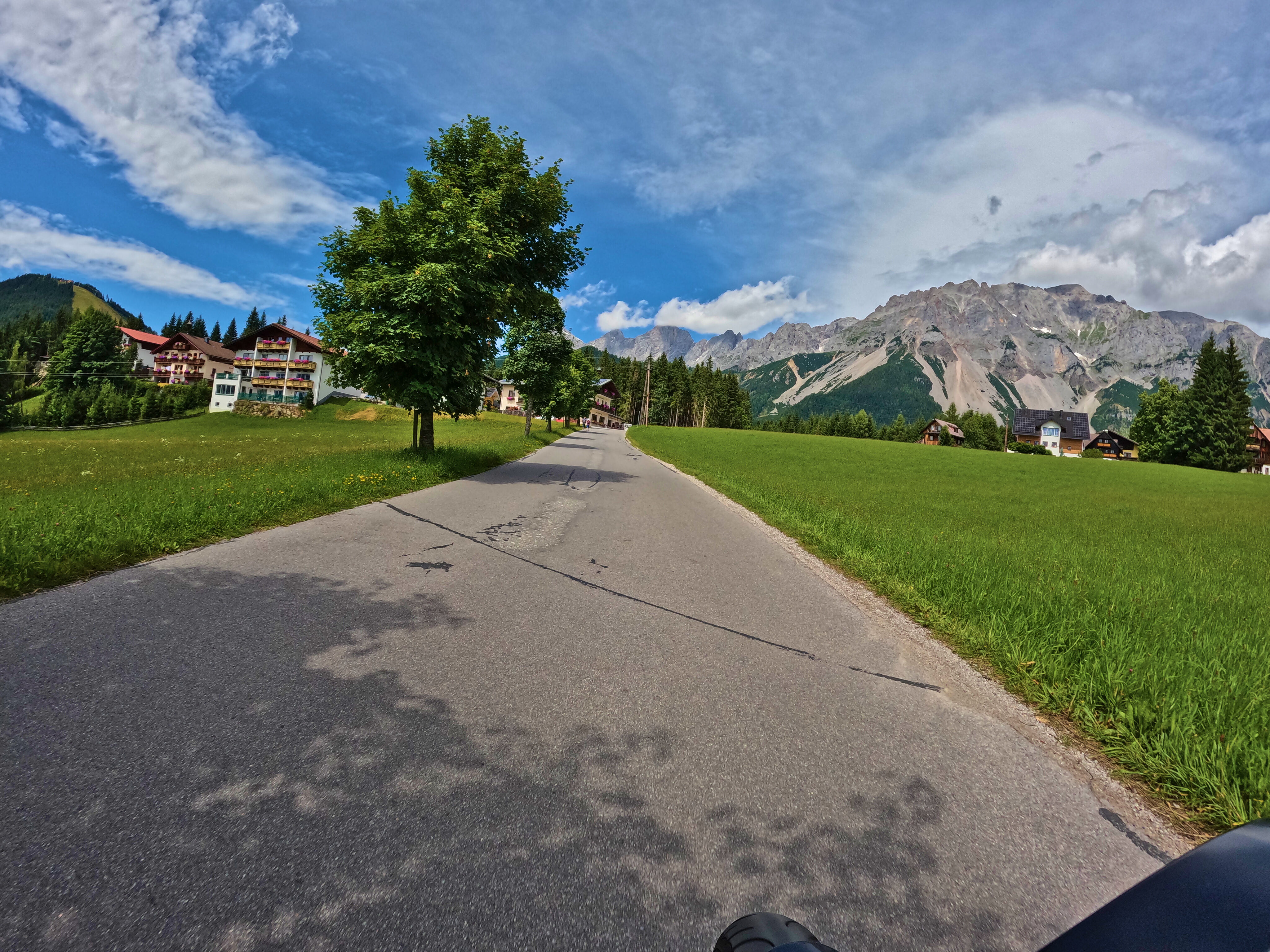 Blick aufs Dachsteingebirge