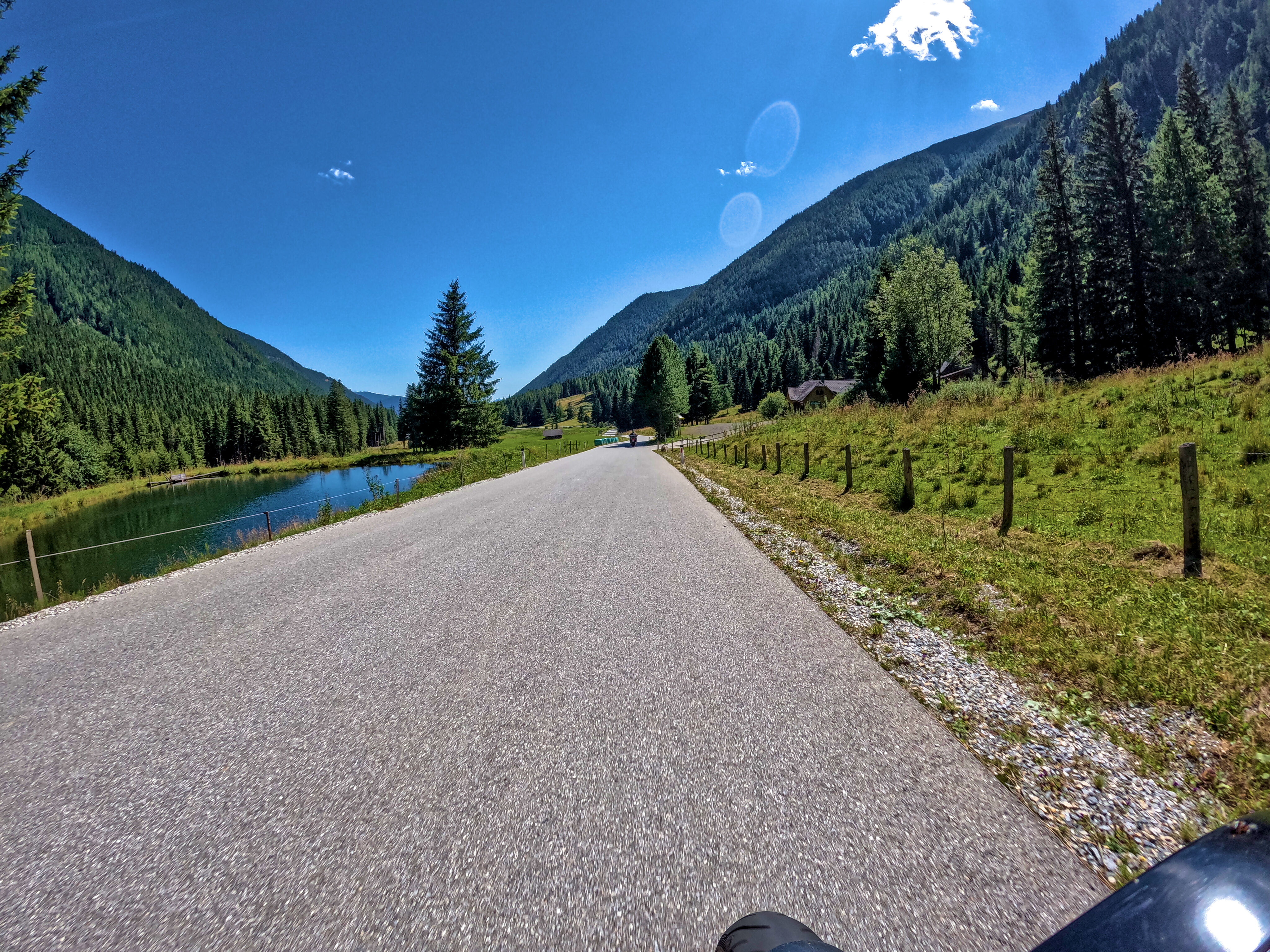 &hellip; weiter runter.