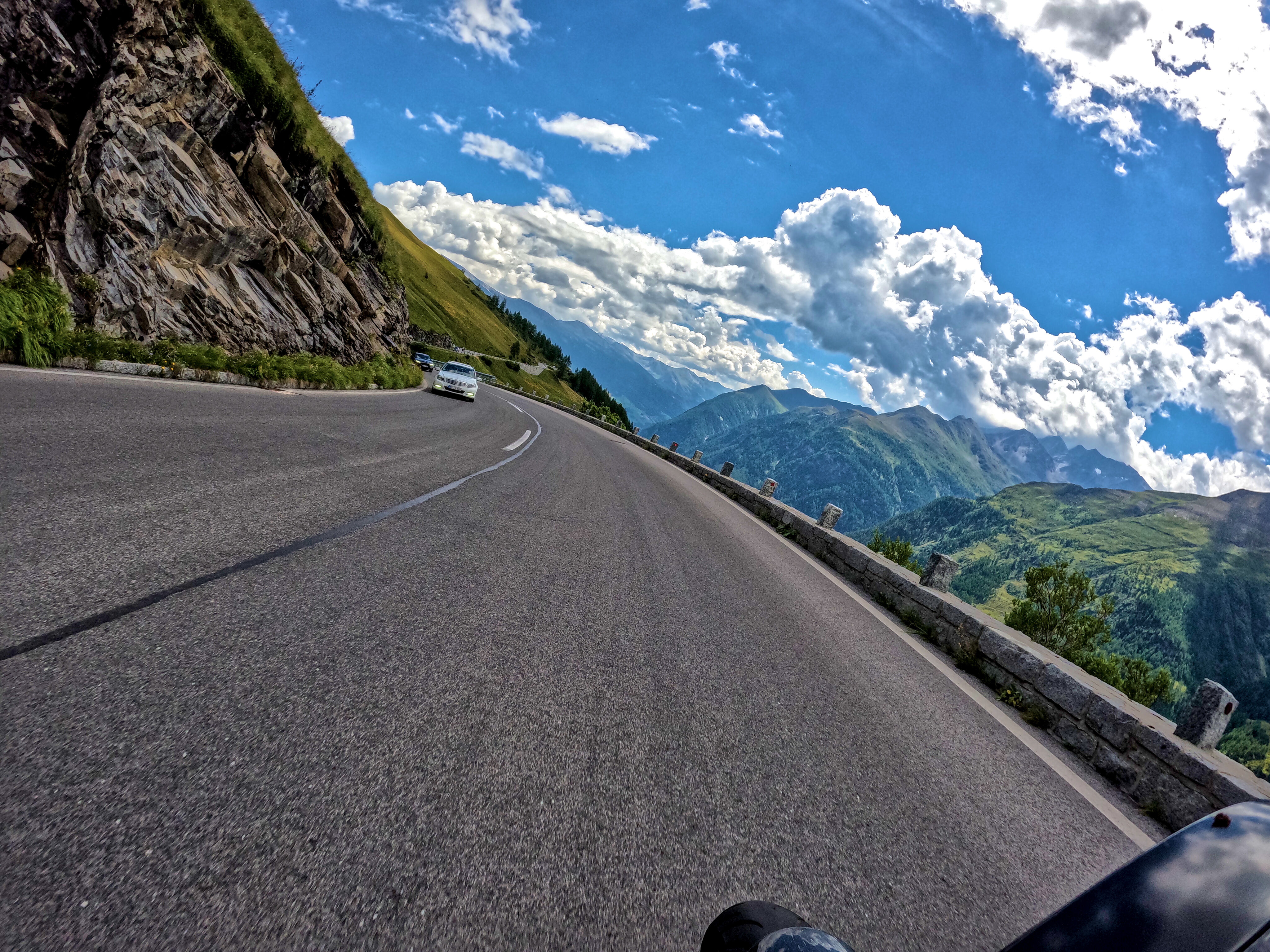 Bestens ausgebaute Straßen &hellip;