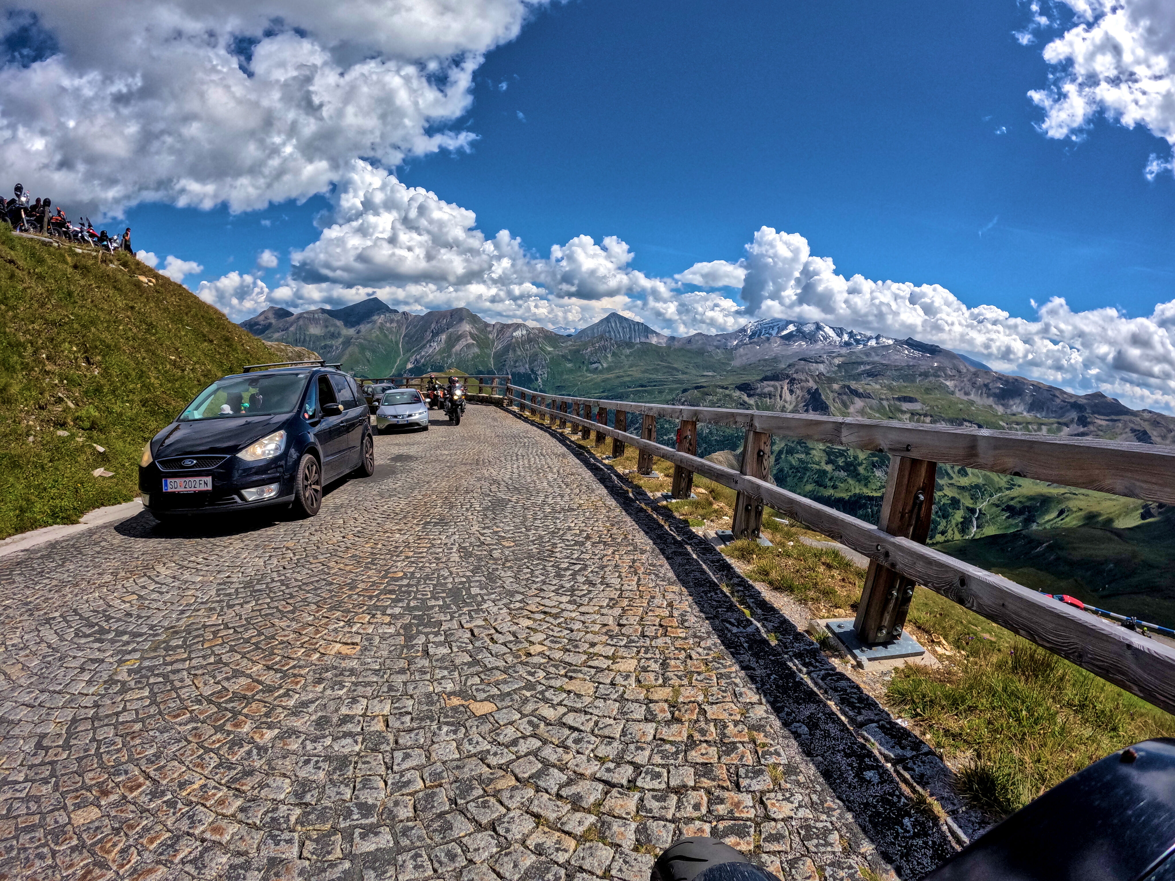 &hellip; dass sich eine Schlange &hellip;