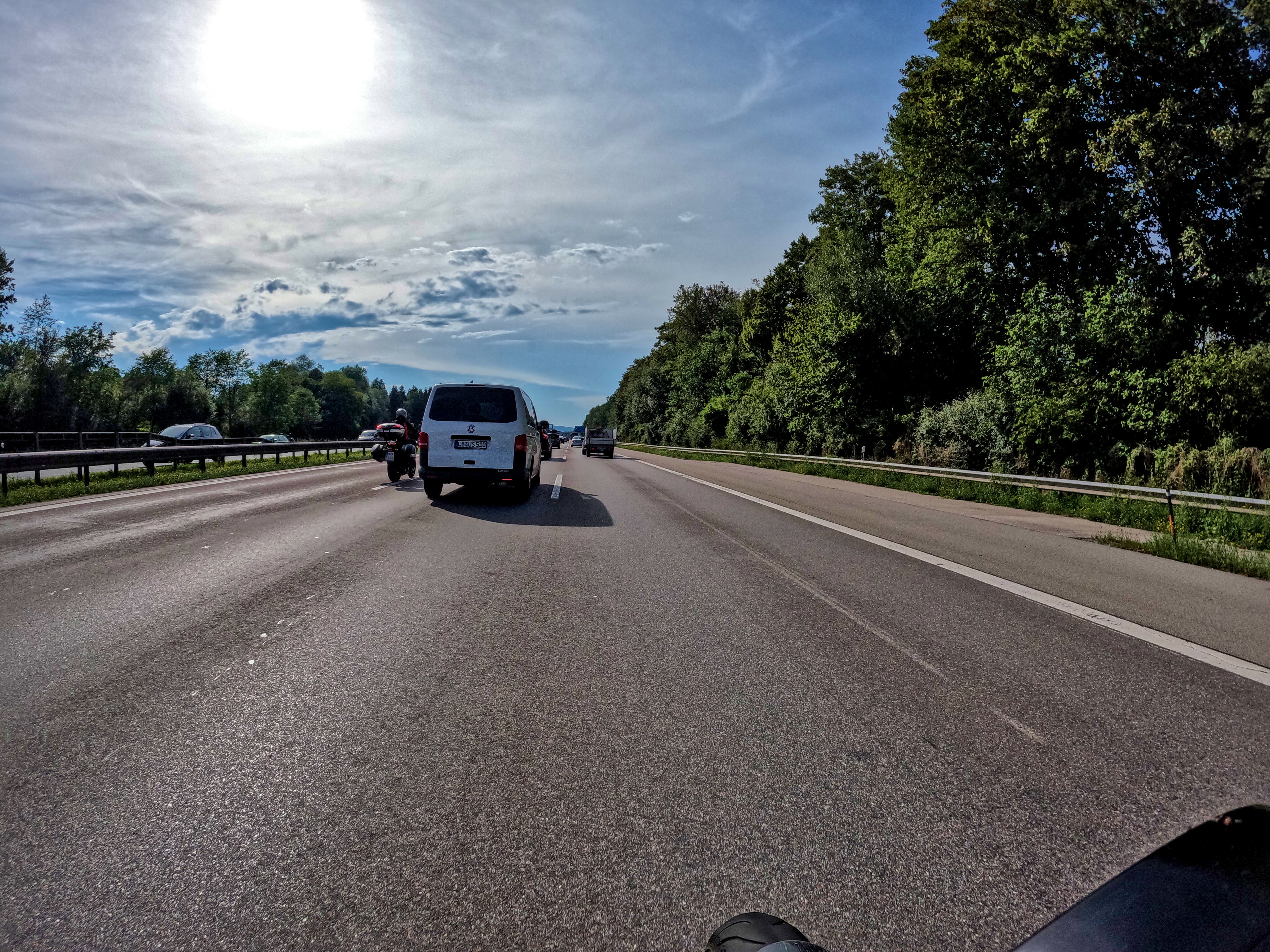 &hellip; und stockend.