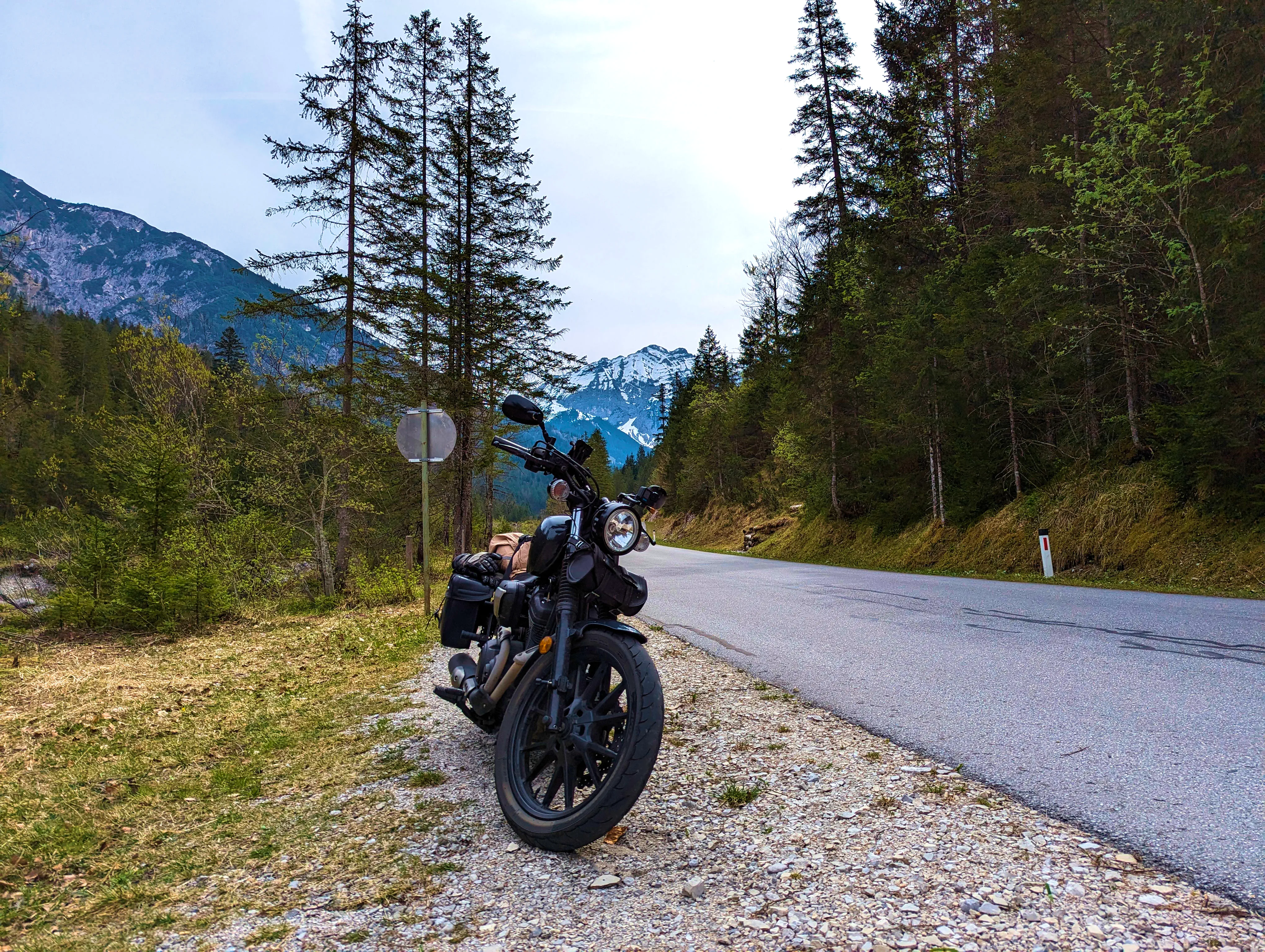 Die Bolt wartet auf den Fahrer