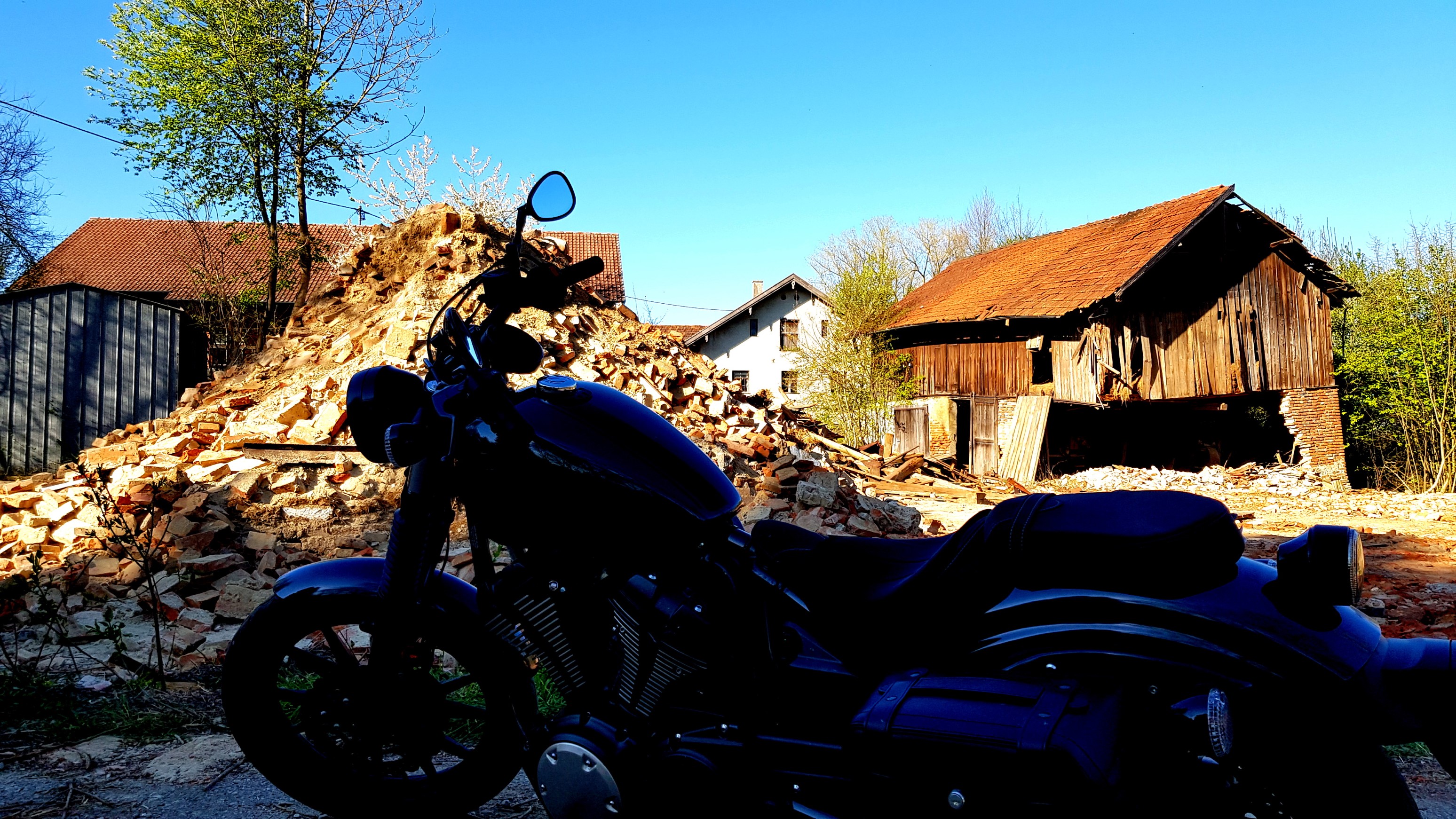 Ruine und Schutt