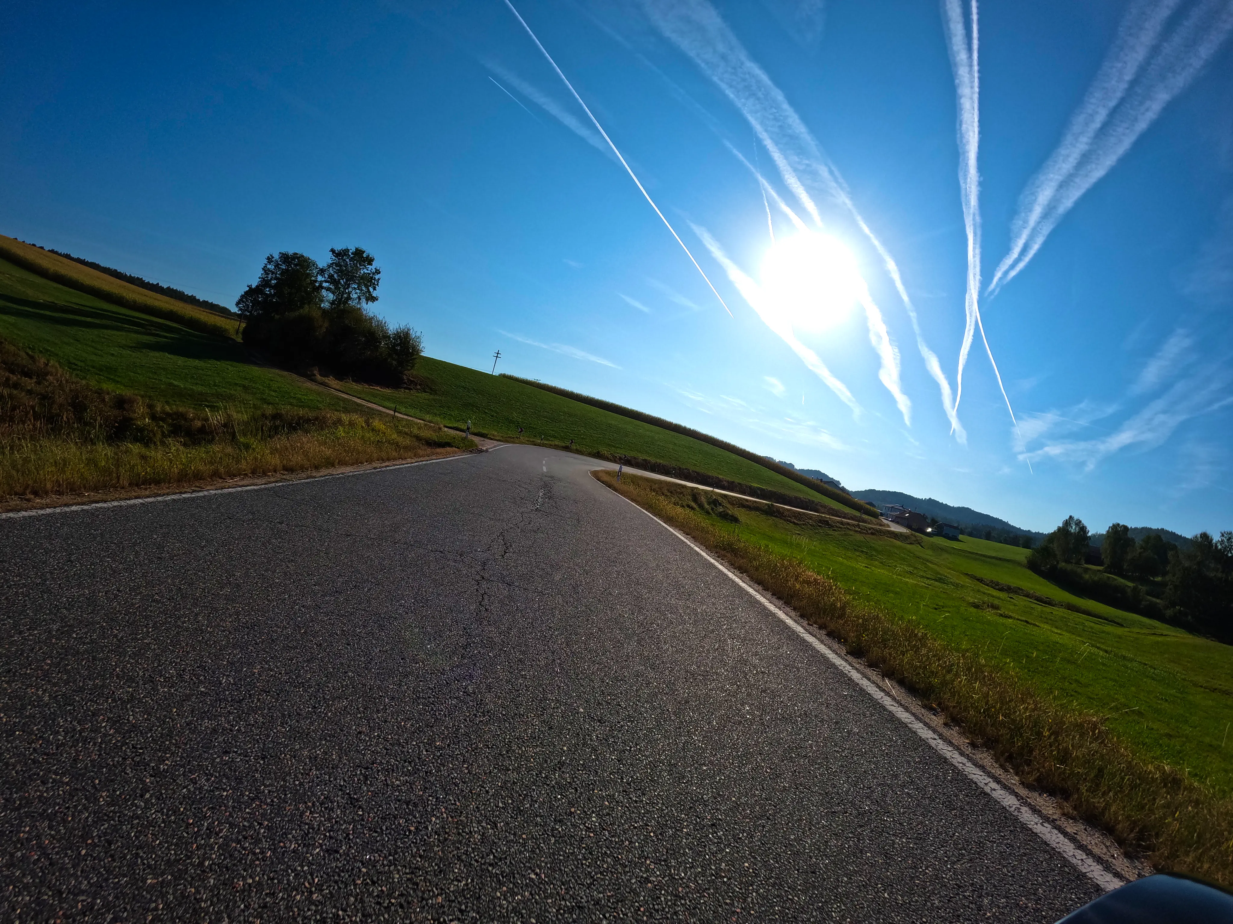 Auf schmalen Straßen &hellip;