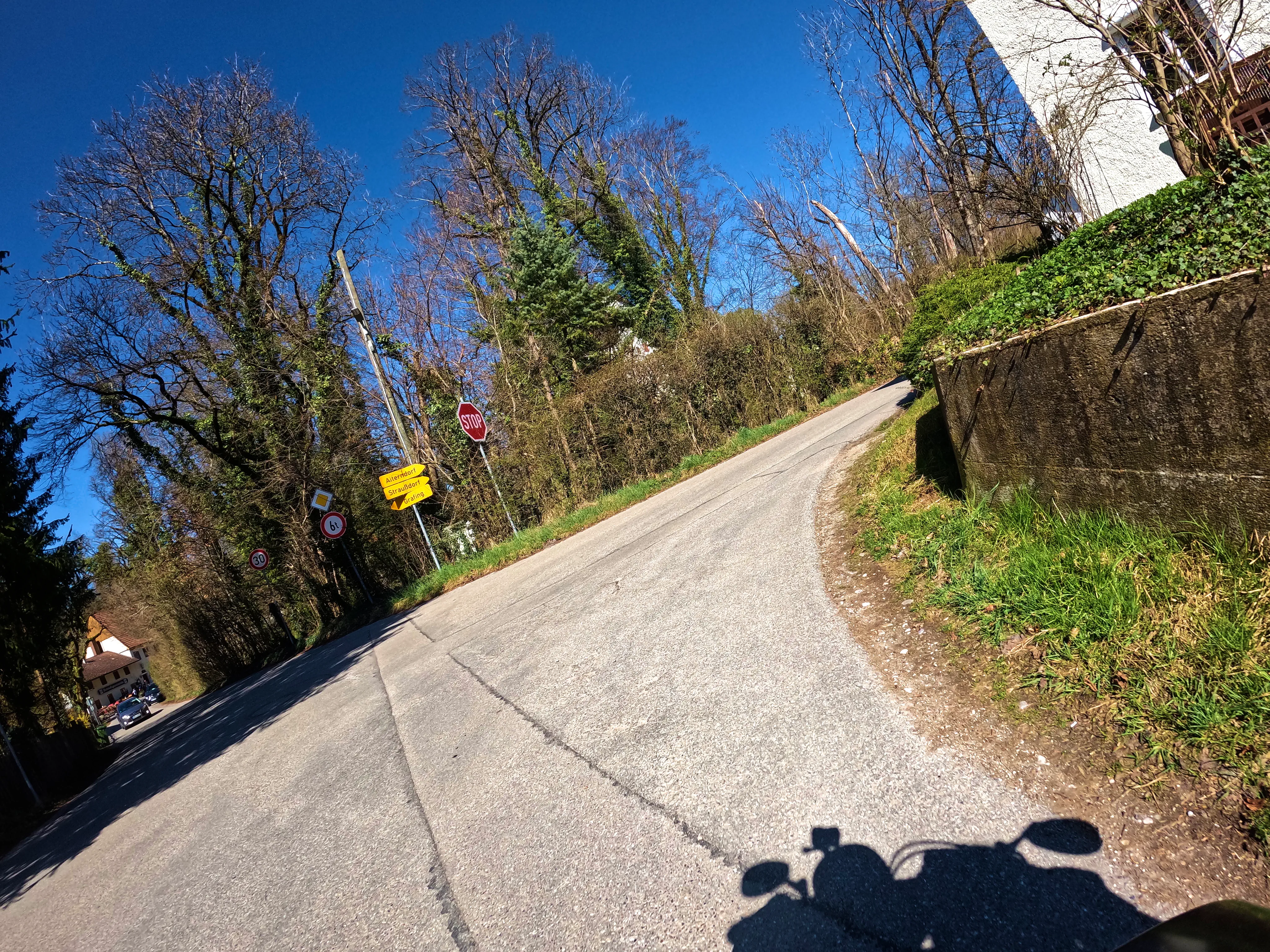 Durch kleine Dörfer