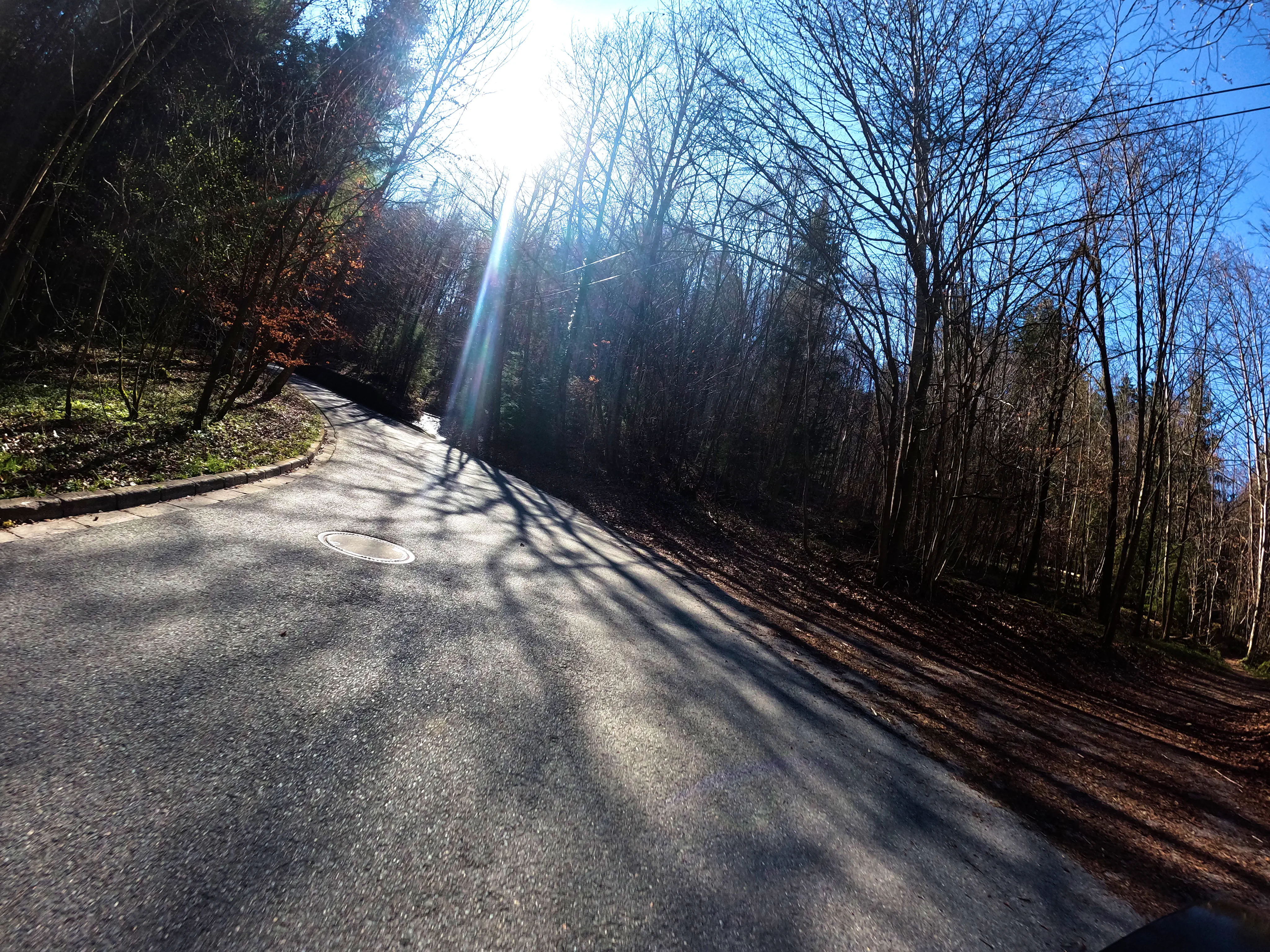 Zwischen den &hellip;