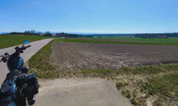 Featured image of post Blümchenpflückertour mit Kamel