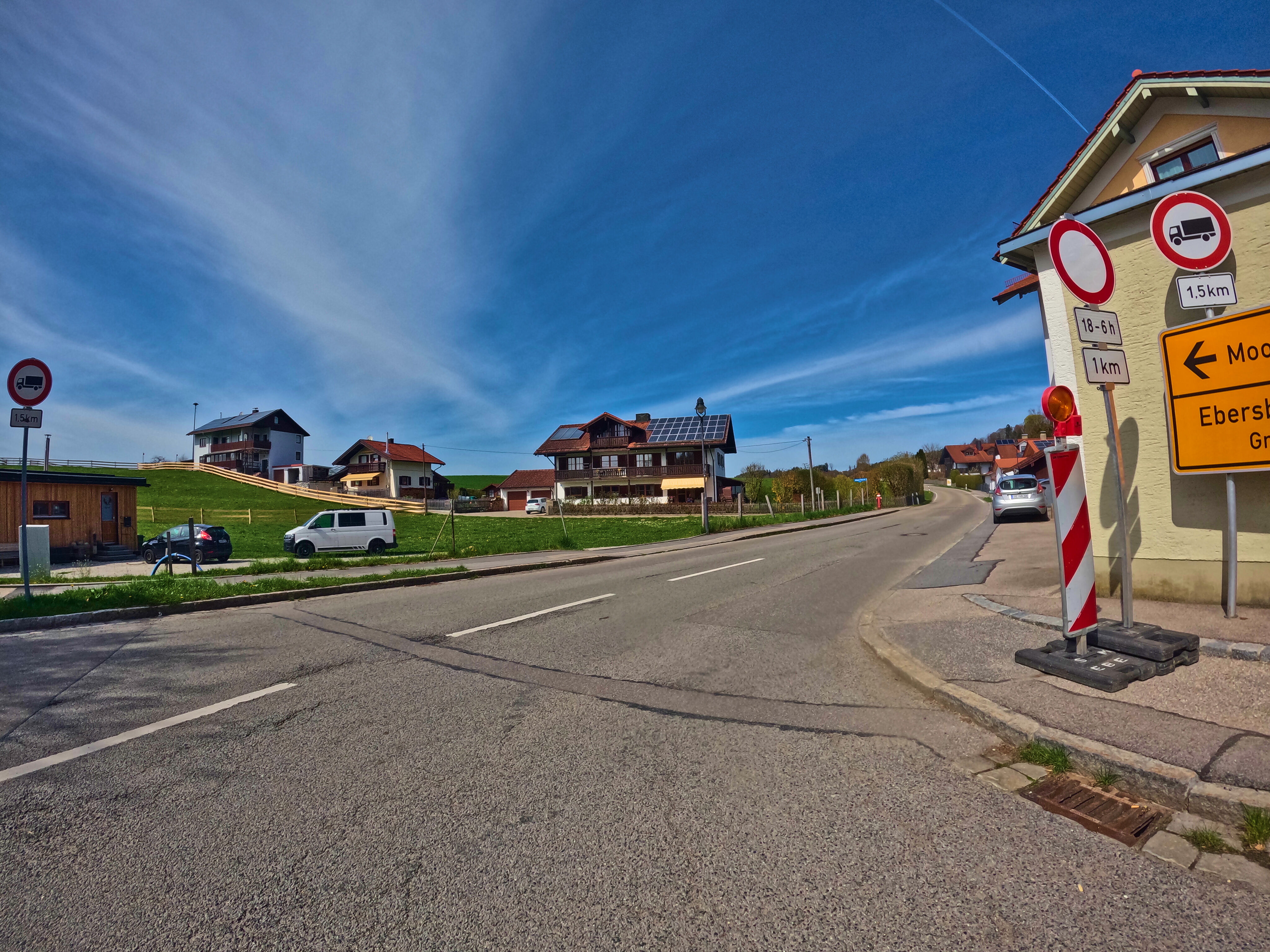 Nächtliche Sperrschilder &hellip;