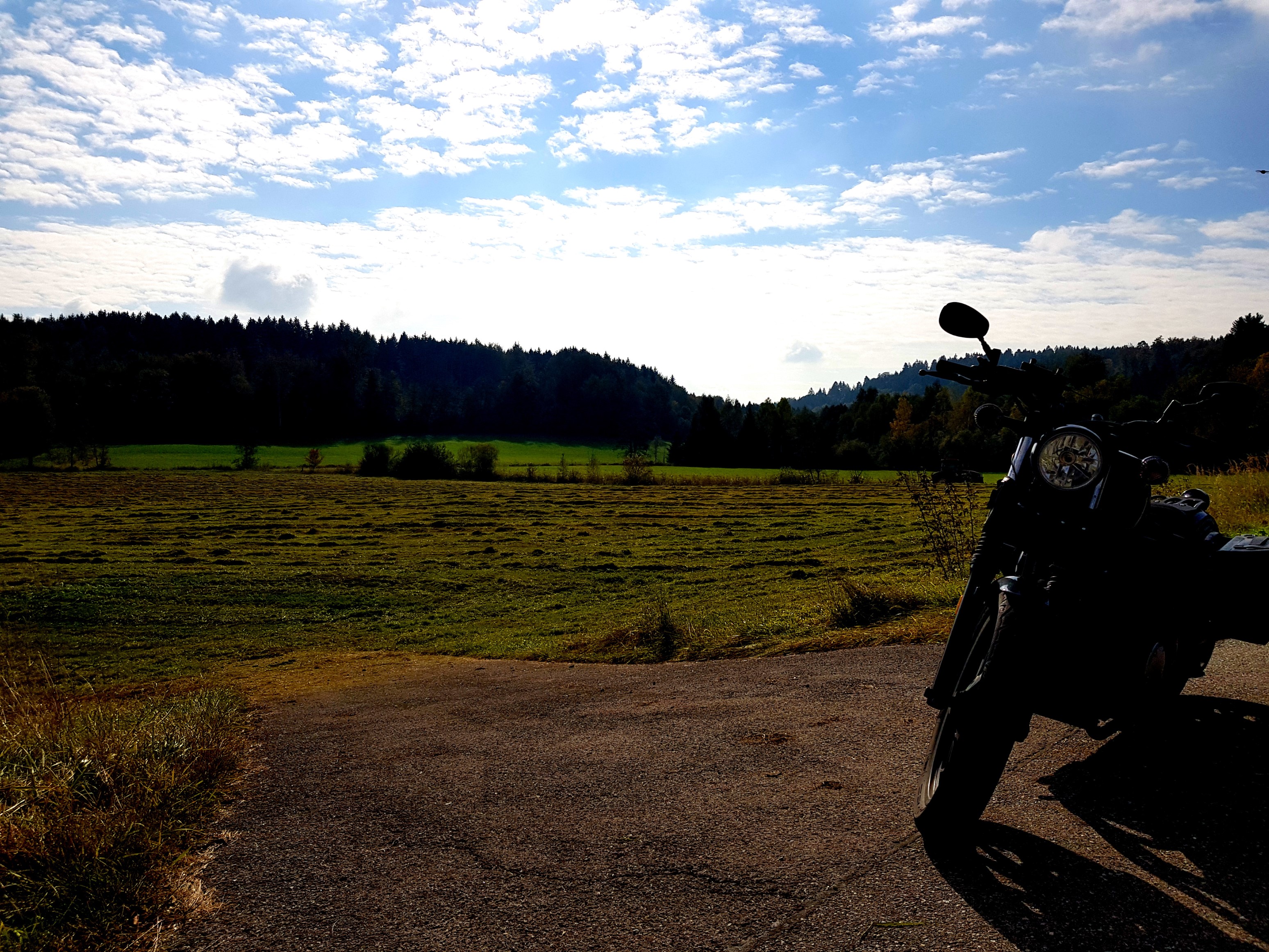Himmel Blau-Weiß, Sonne, schön.
