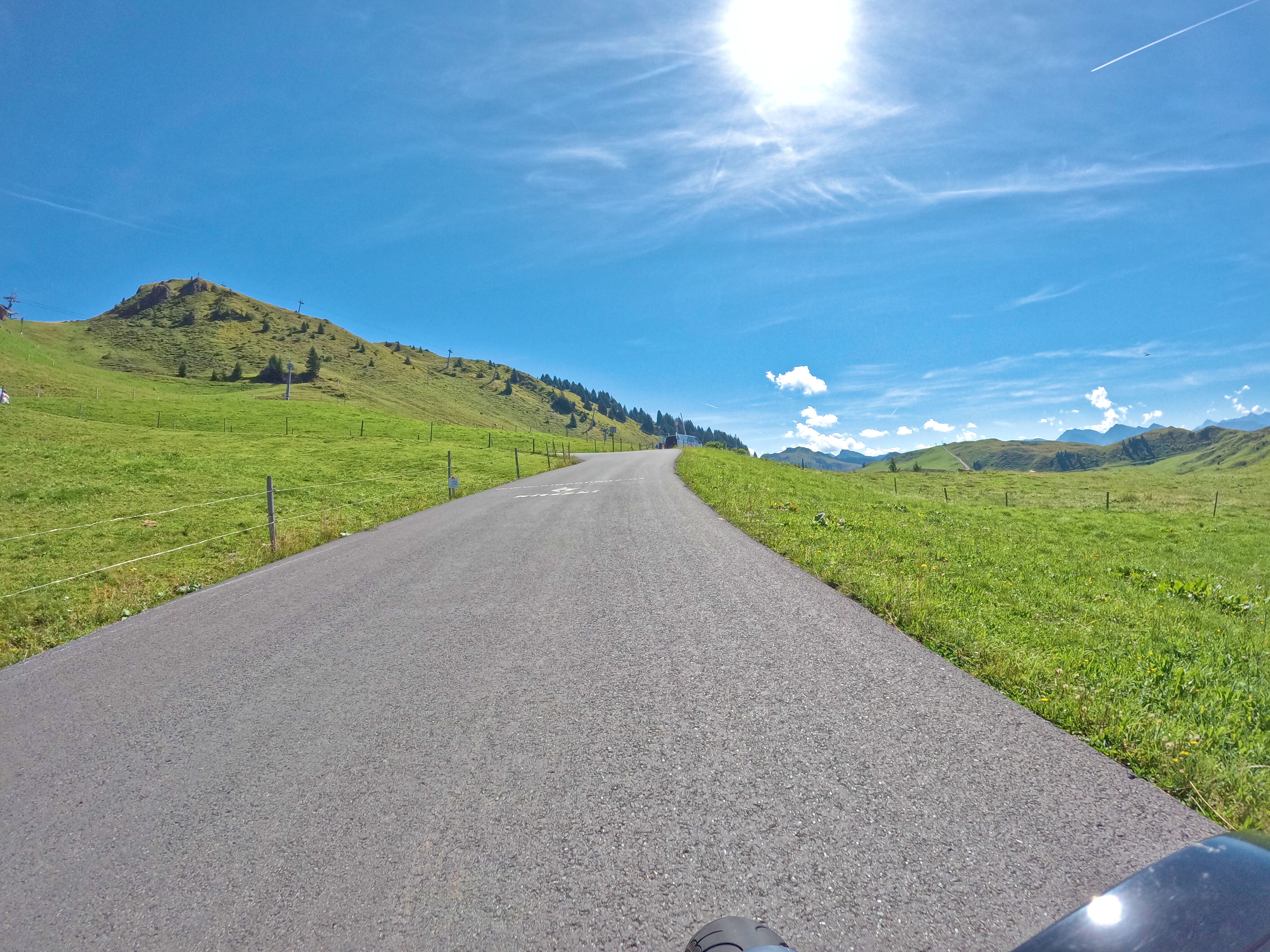 Immerhin, die Straße &hellip;