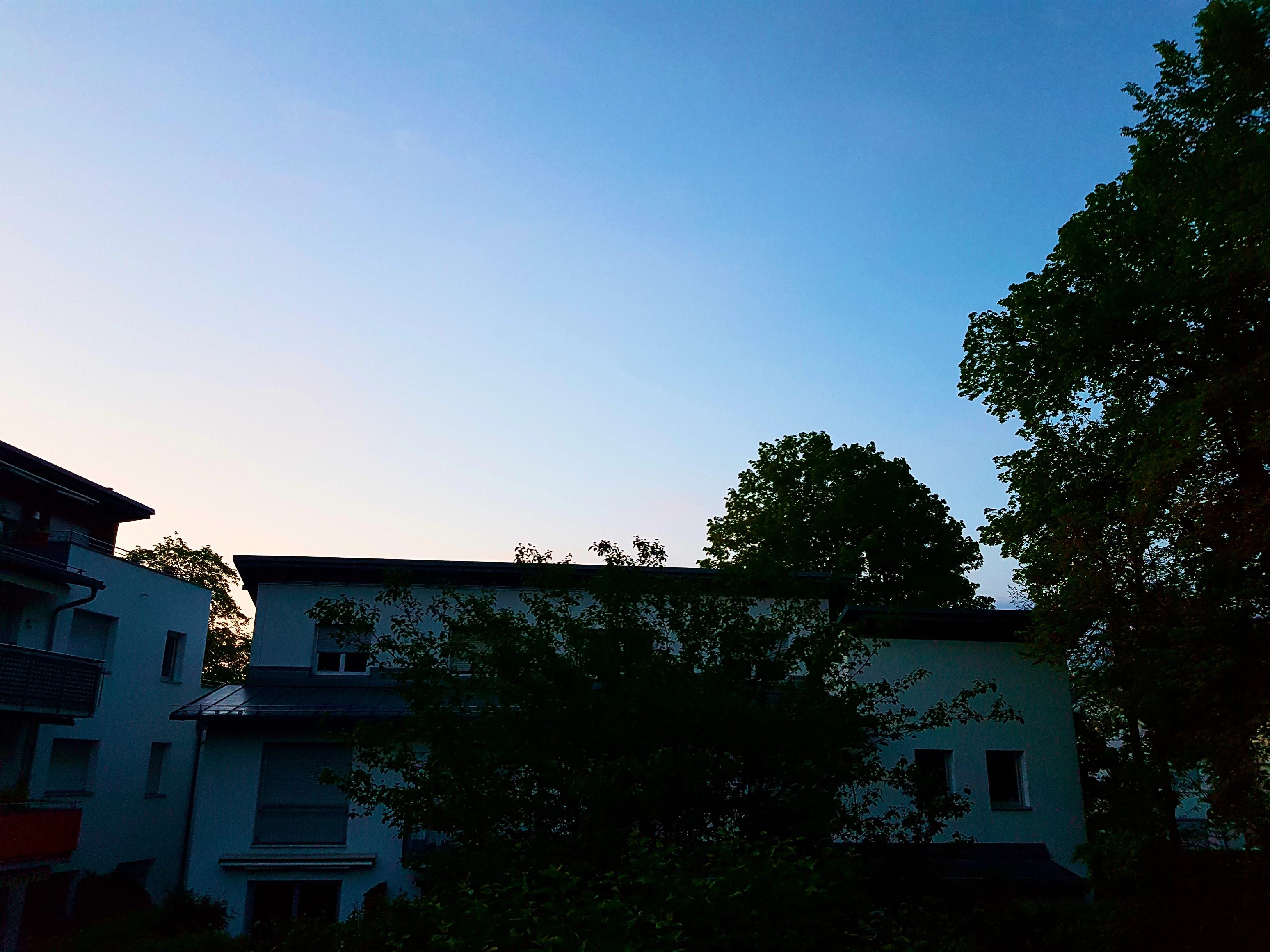 Blick vom Balkon, morgens um kurz nach fünf