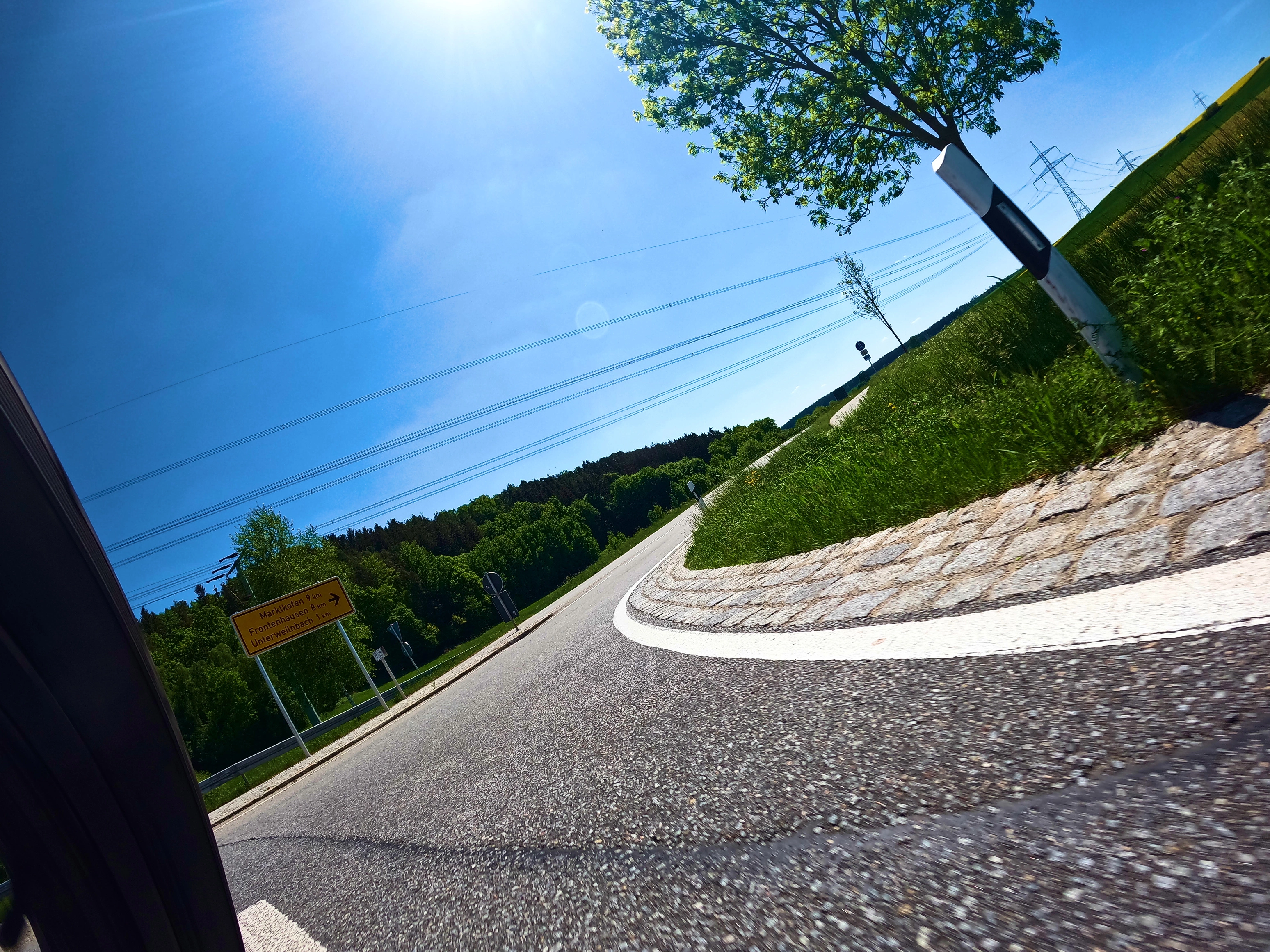 Rechts weg, nach Frontenhausen