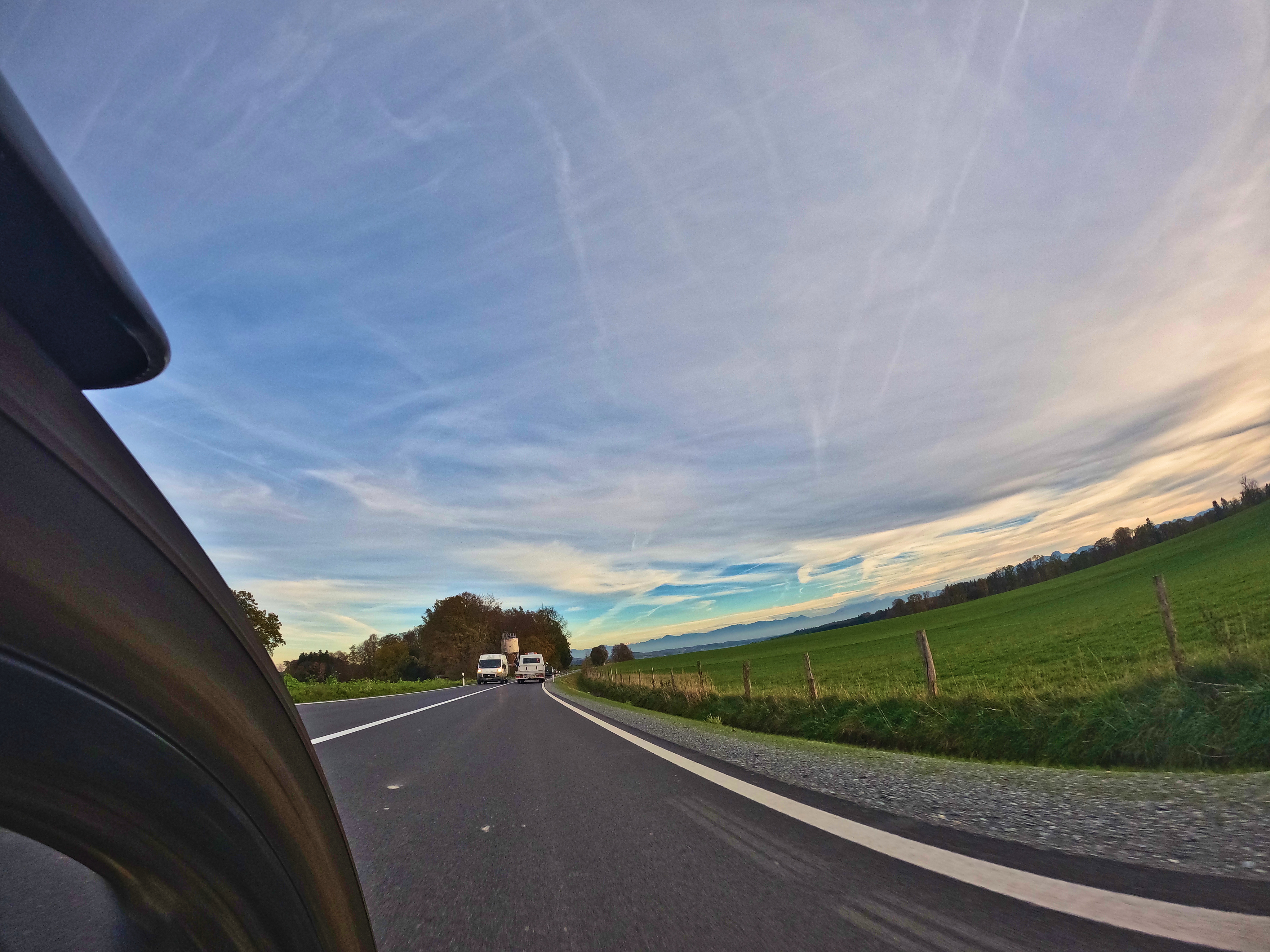 Kurz hinter Glonn, die Berge waren schon etwas besser zu erkennen