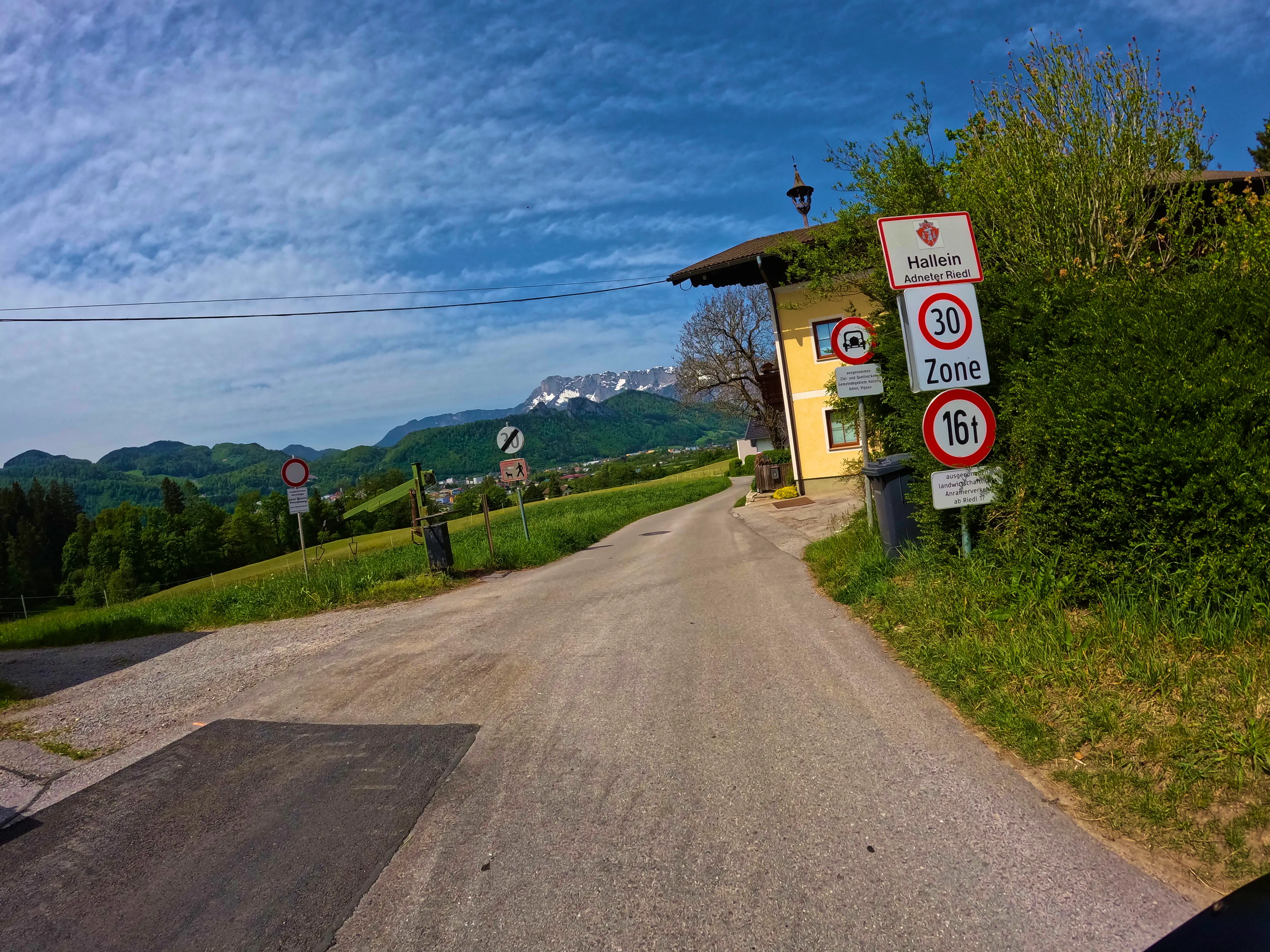 &hellip; nach Hallein.