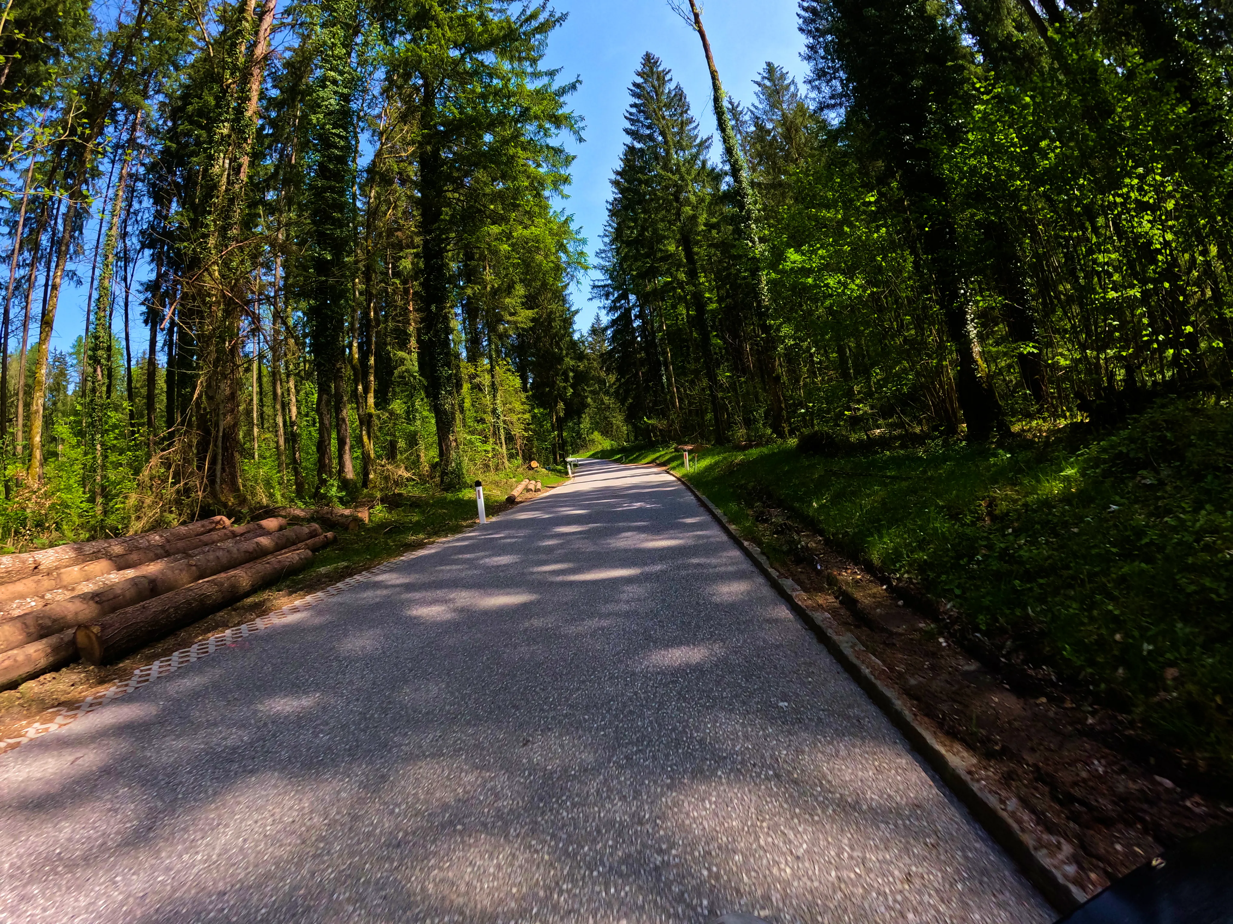 &hellip; und enge Wege.