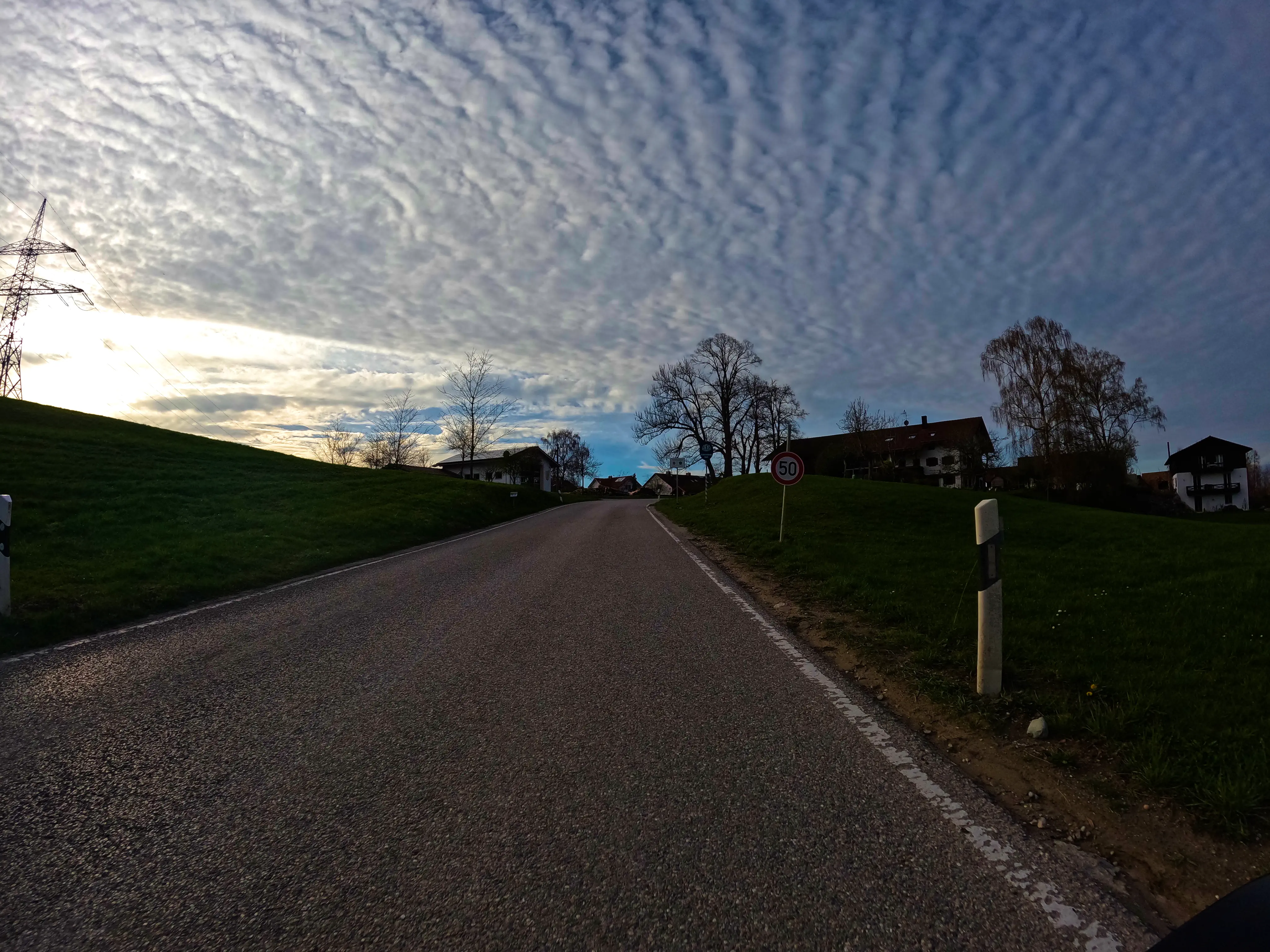 Hier sollte ein Ortsschild stehen