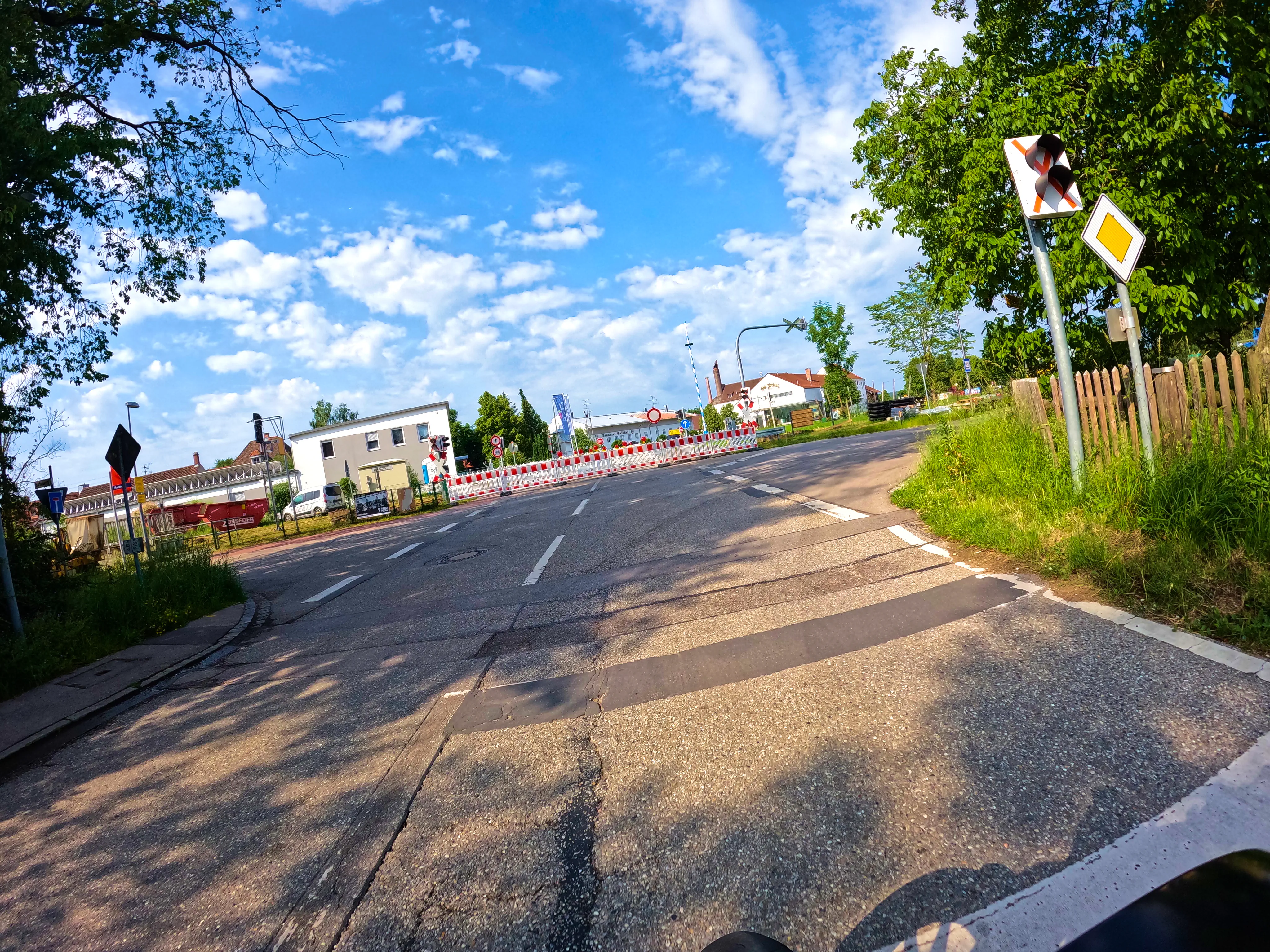 Ah, kein Durchkommen&hellip;