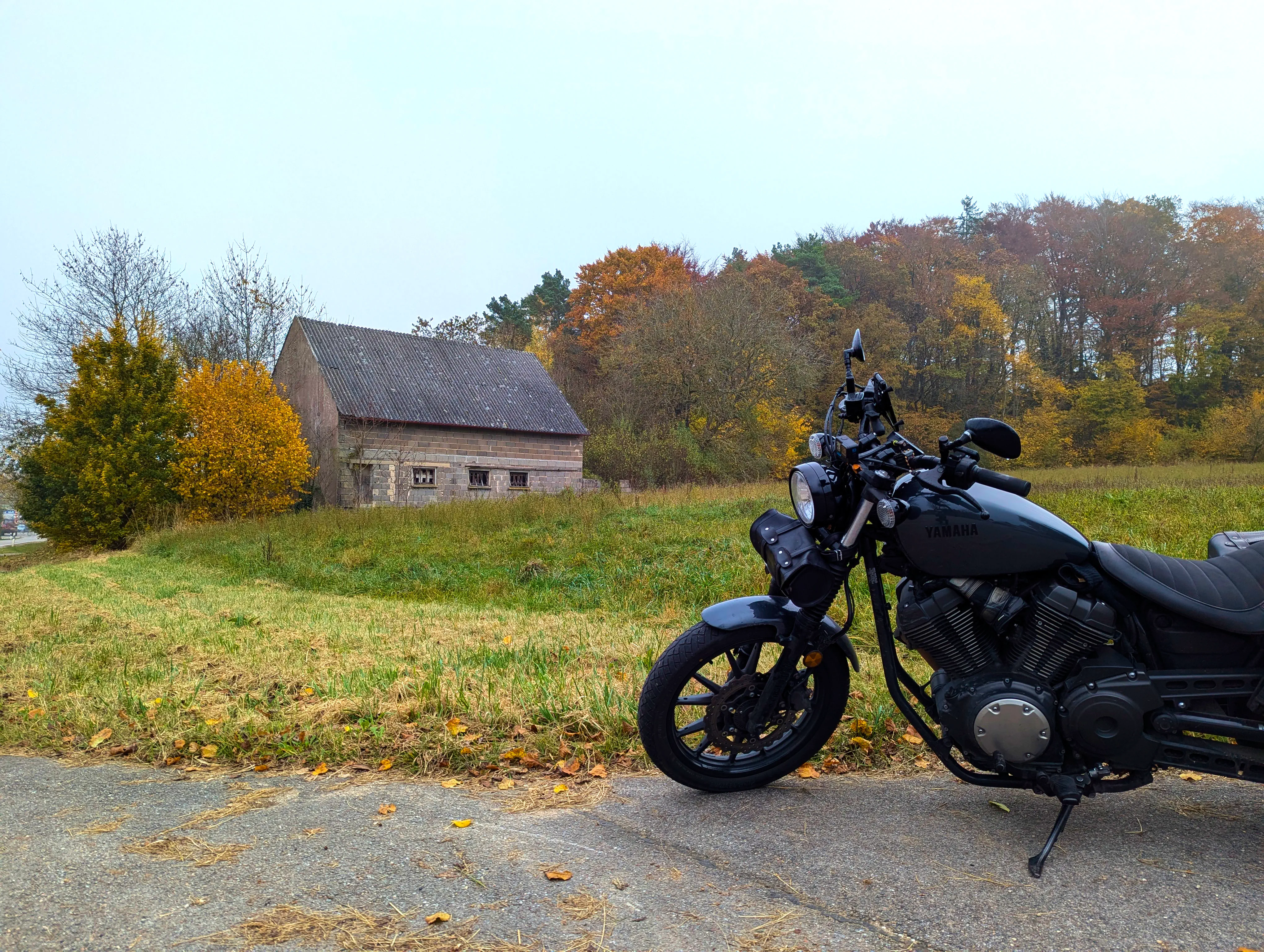 Erneute Pause, mit etwas &hellip;