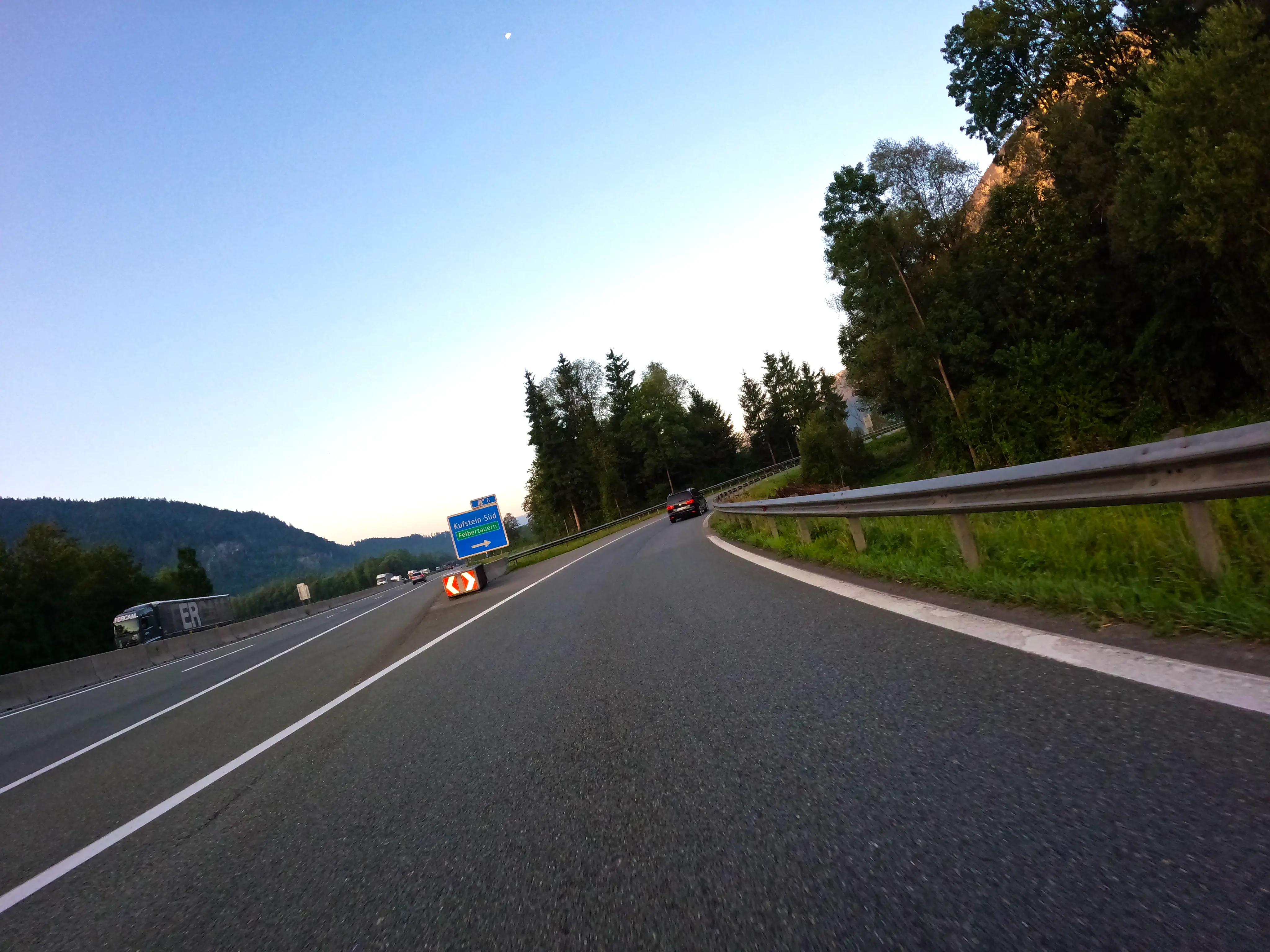 Runter von der Autobahn und &hellip;