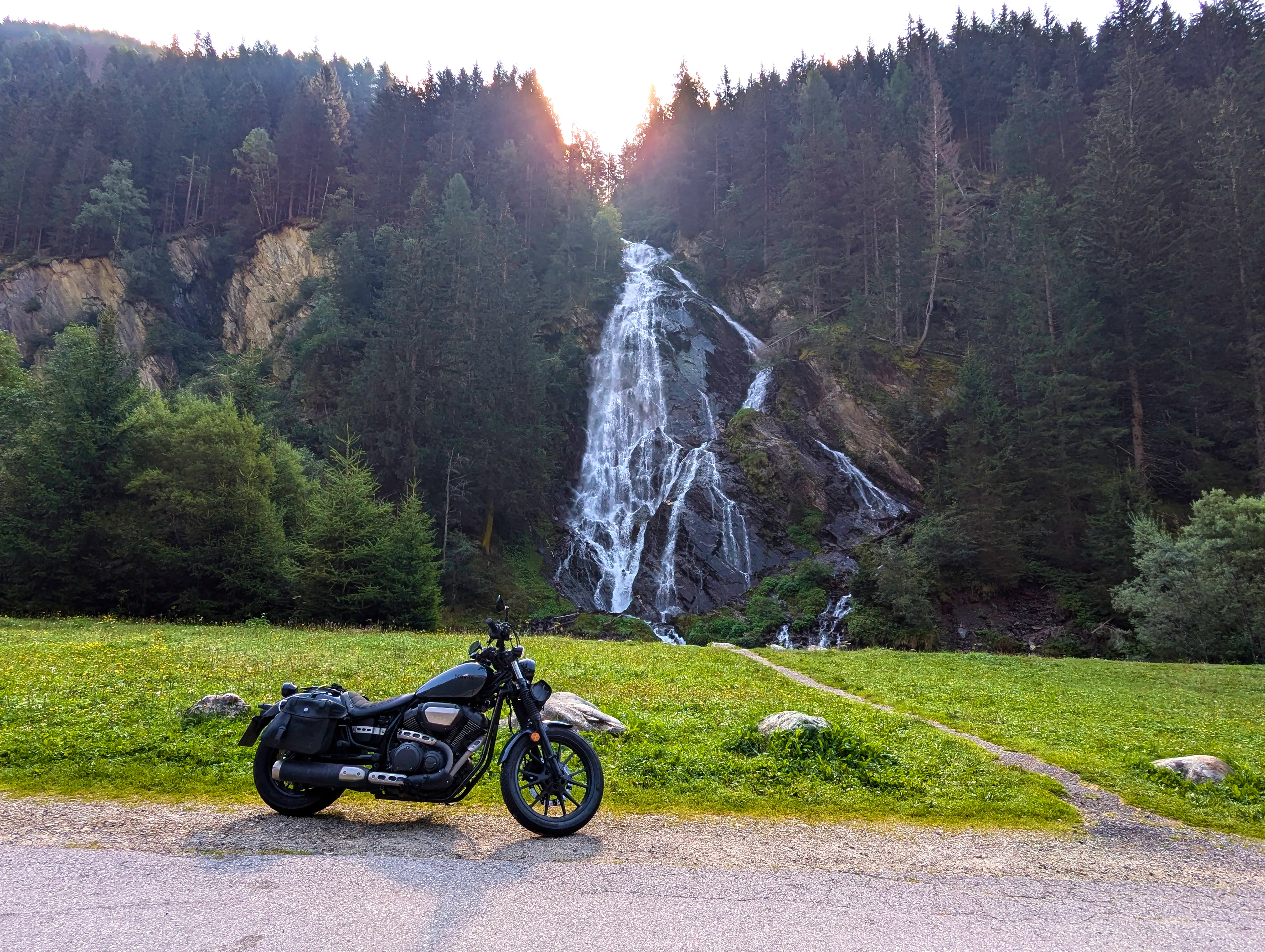 Pause am Schleierwasserfall