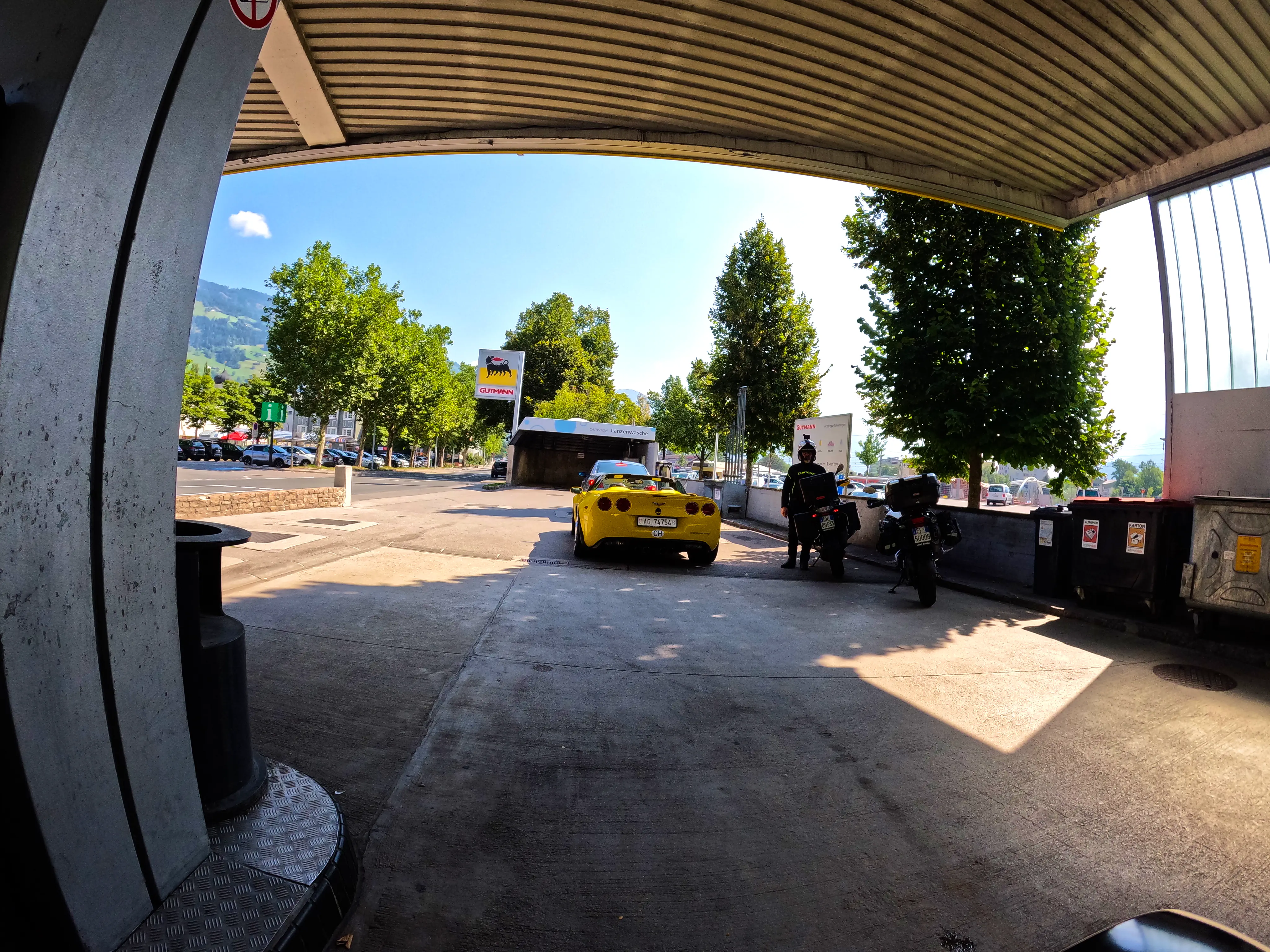 Tankstopp in Lienz
