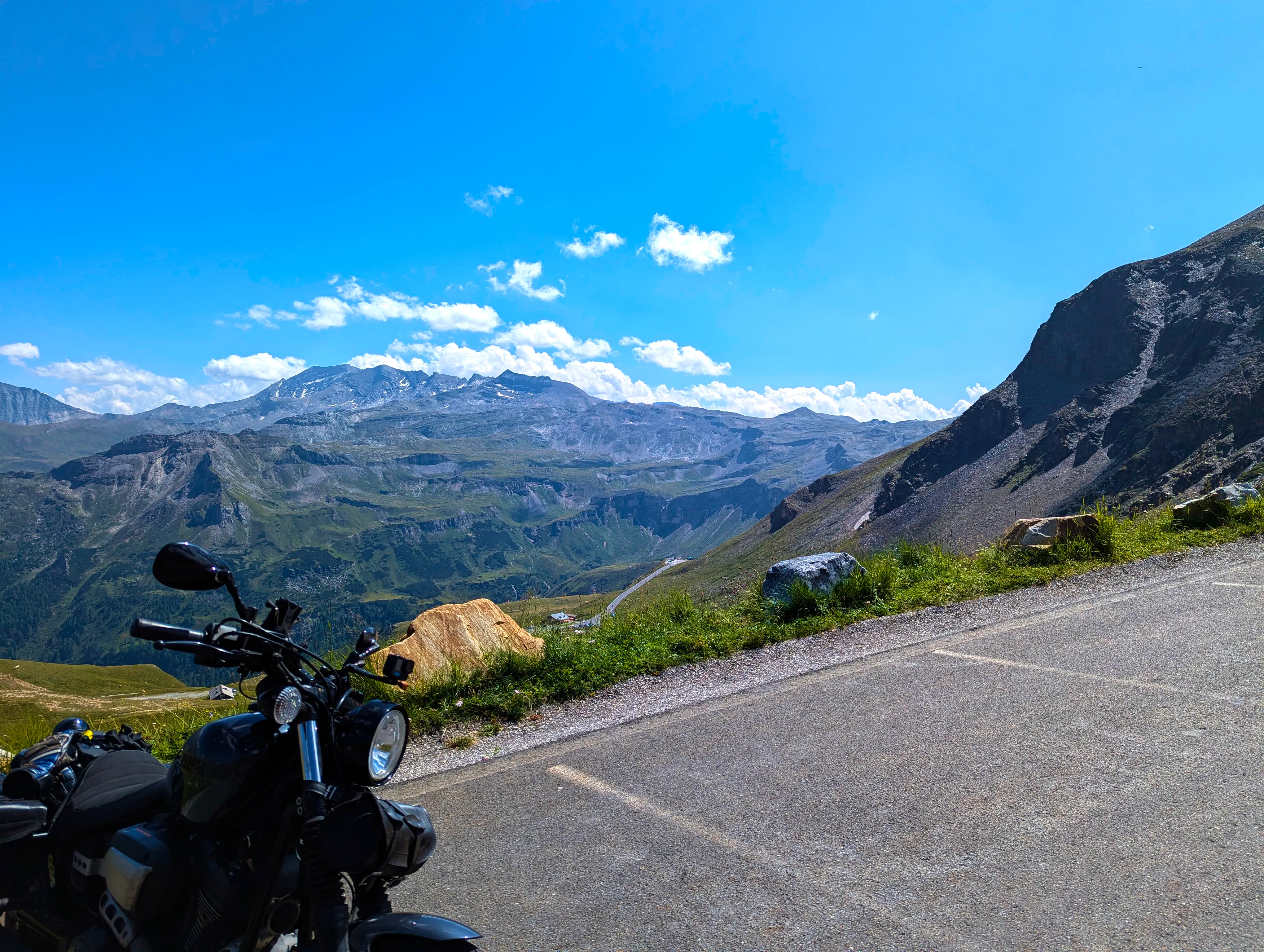 Ausblick unterhalb vom Fuscher Törl