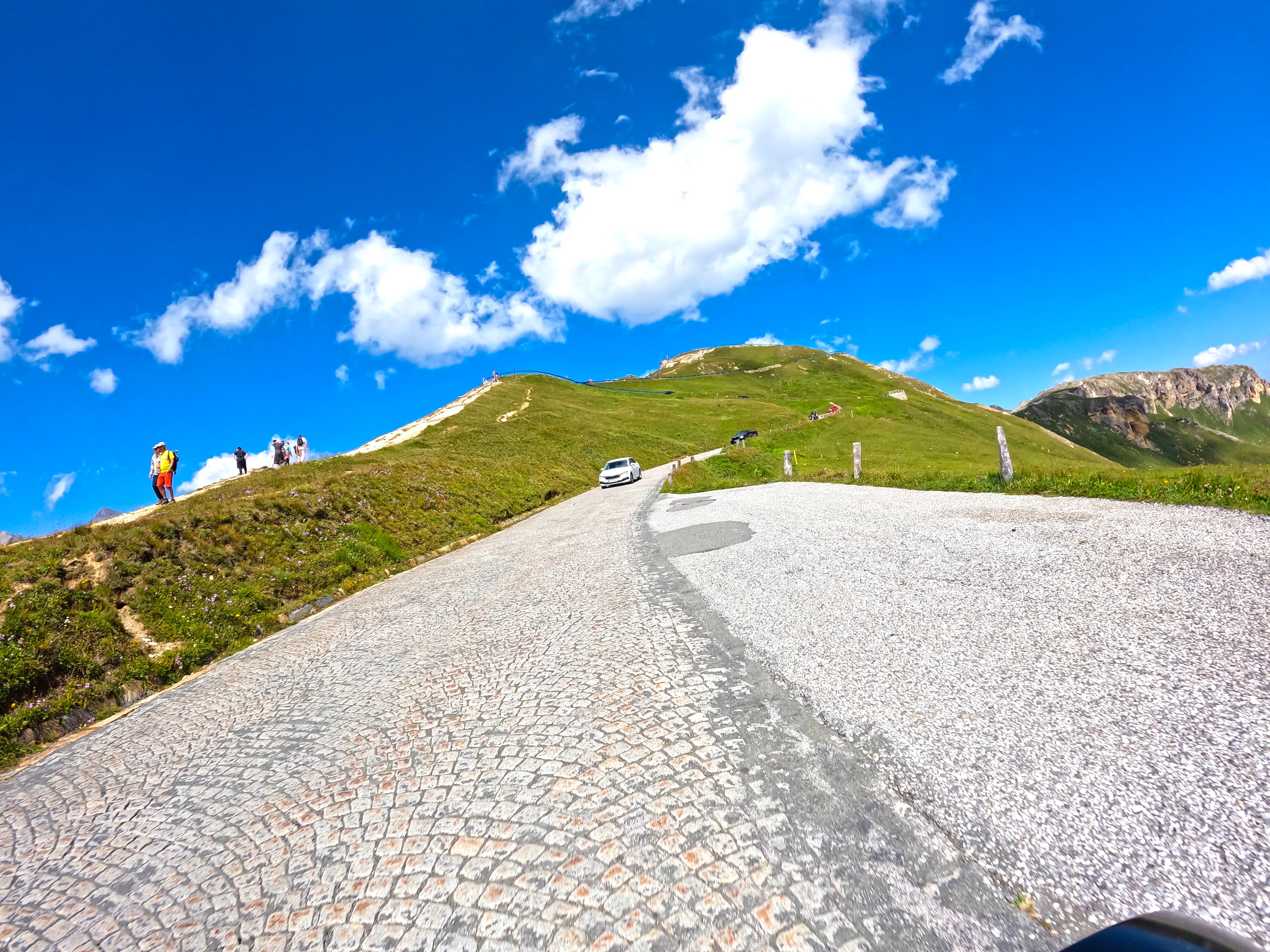 Auffahrt zur Edelweißspitze