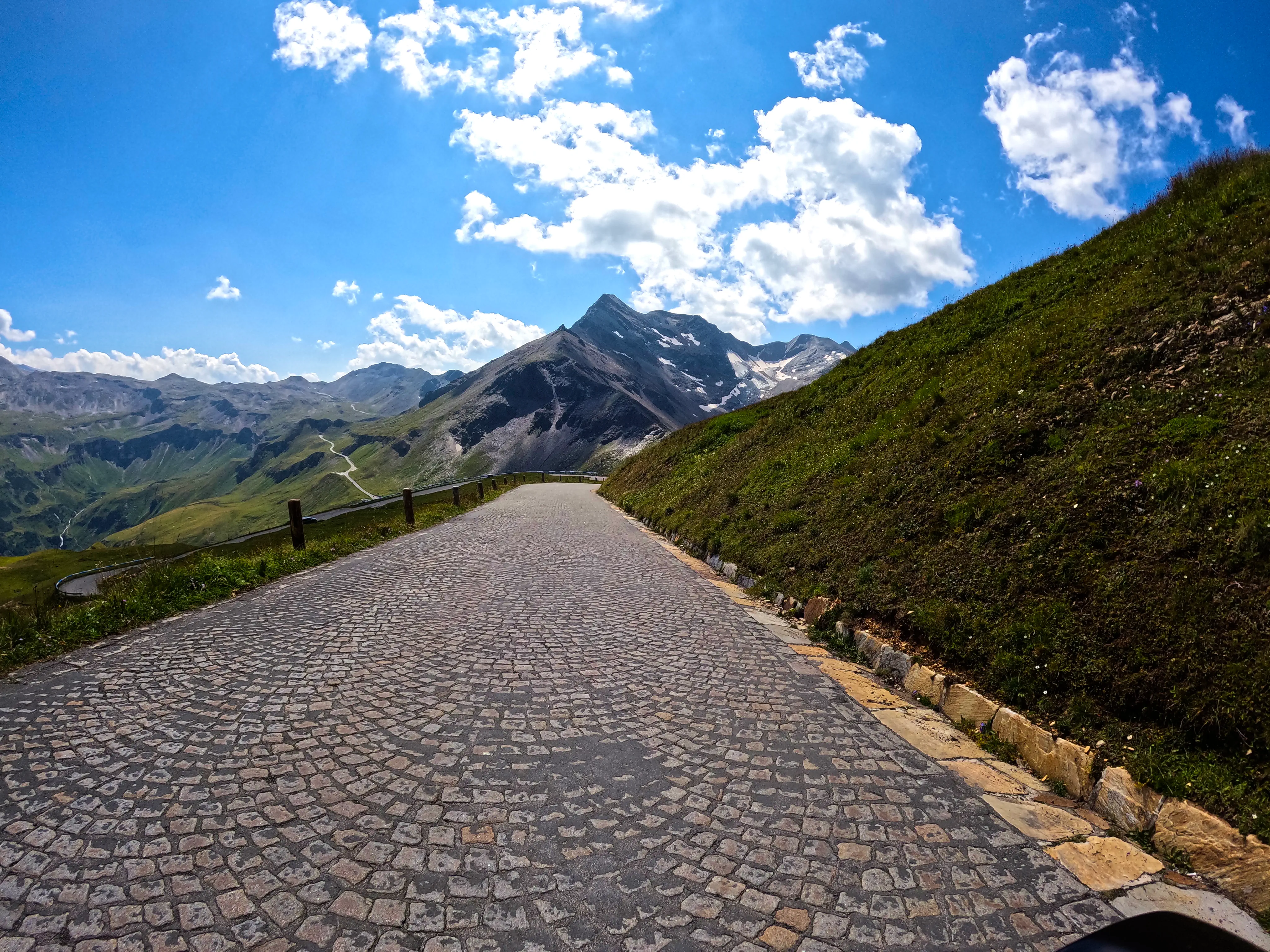 Weiter runter zur Großglockner Hochalpenstraße