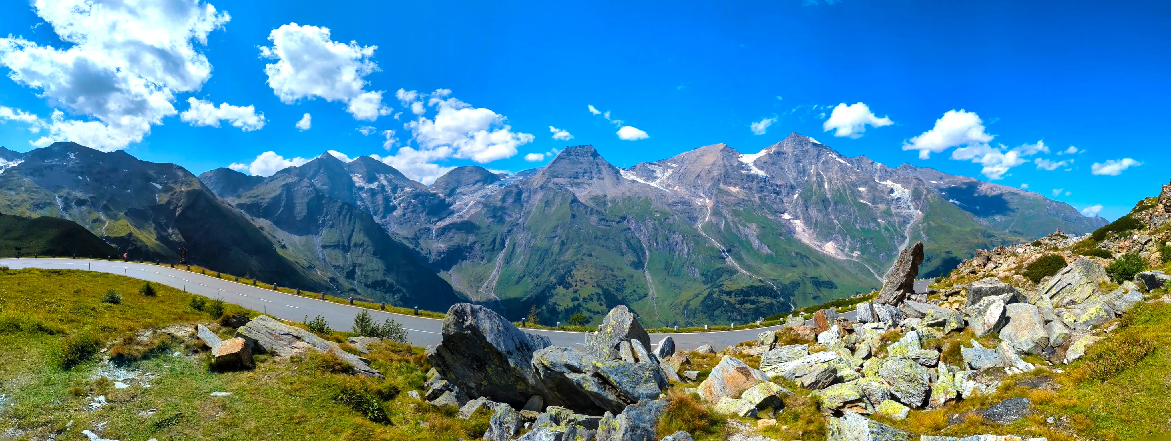 Fotostopp zwischen den Felsen
