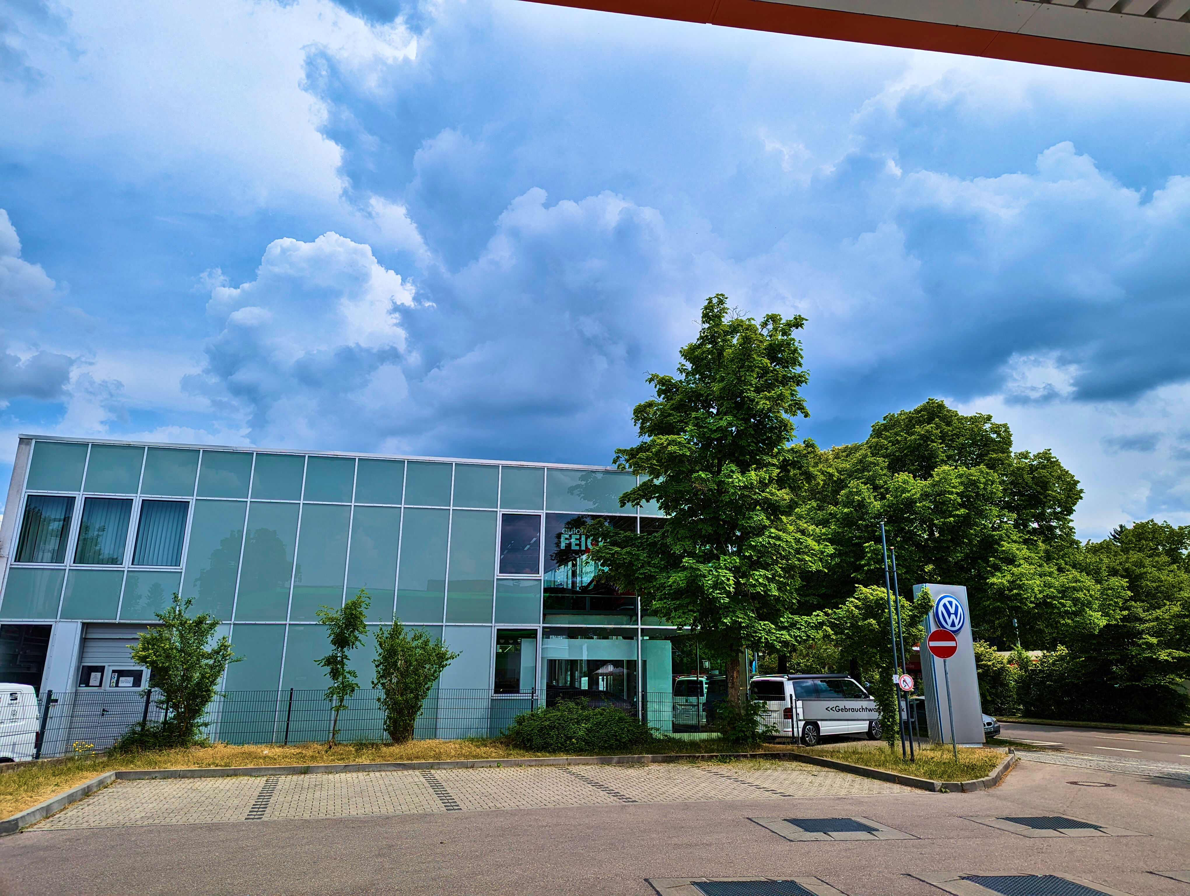 Gewitter ziehen auf und kommen näher&hellip;