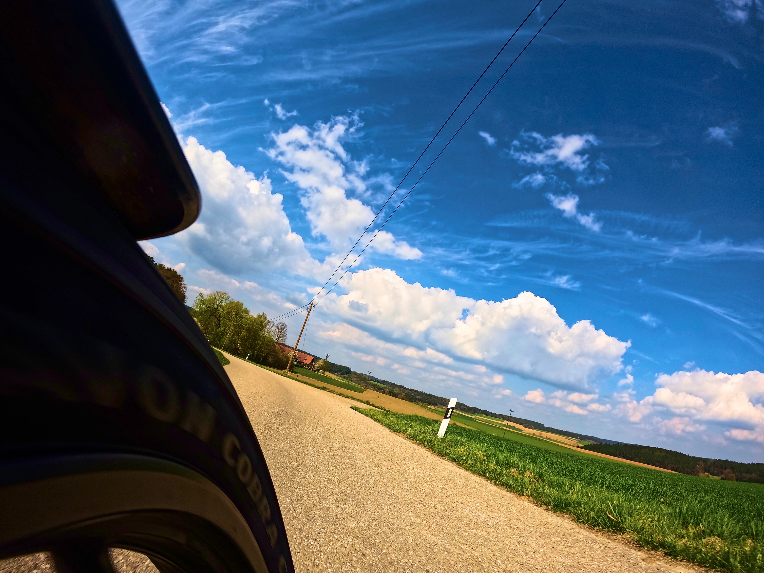 Anfahrt über schmale &hellip;