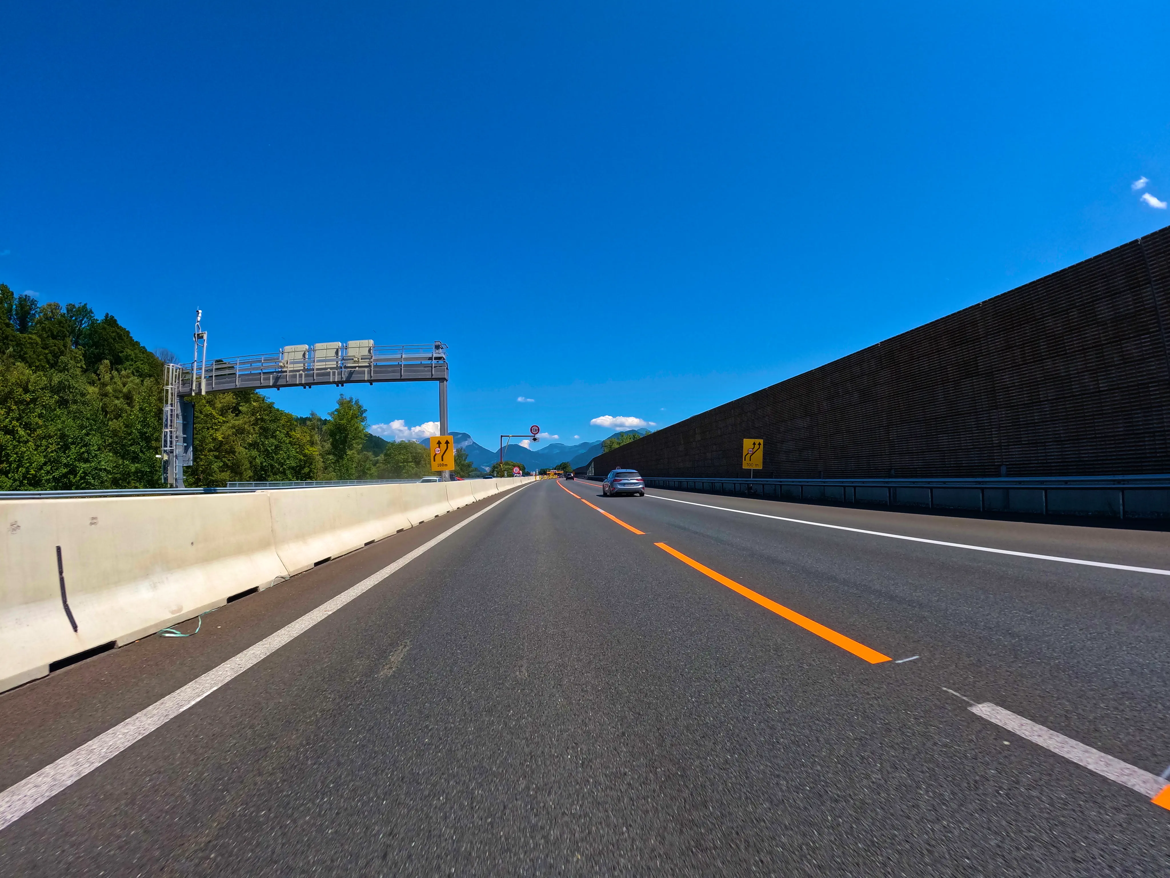 &hellip; auf die Autobahn.