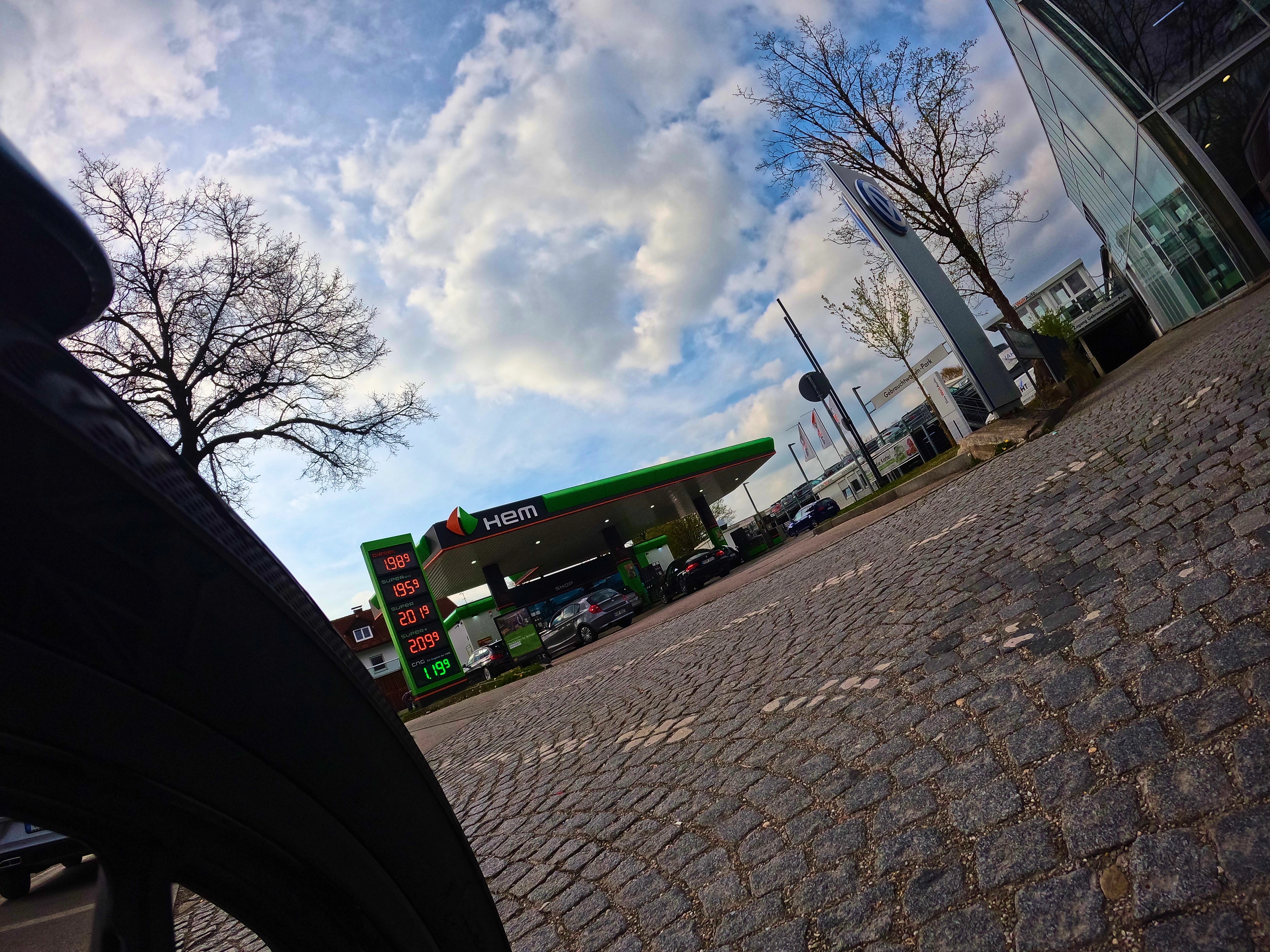 Die heimische HEM-Tankstelle