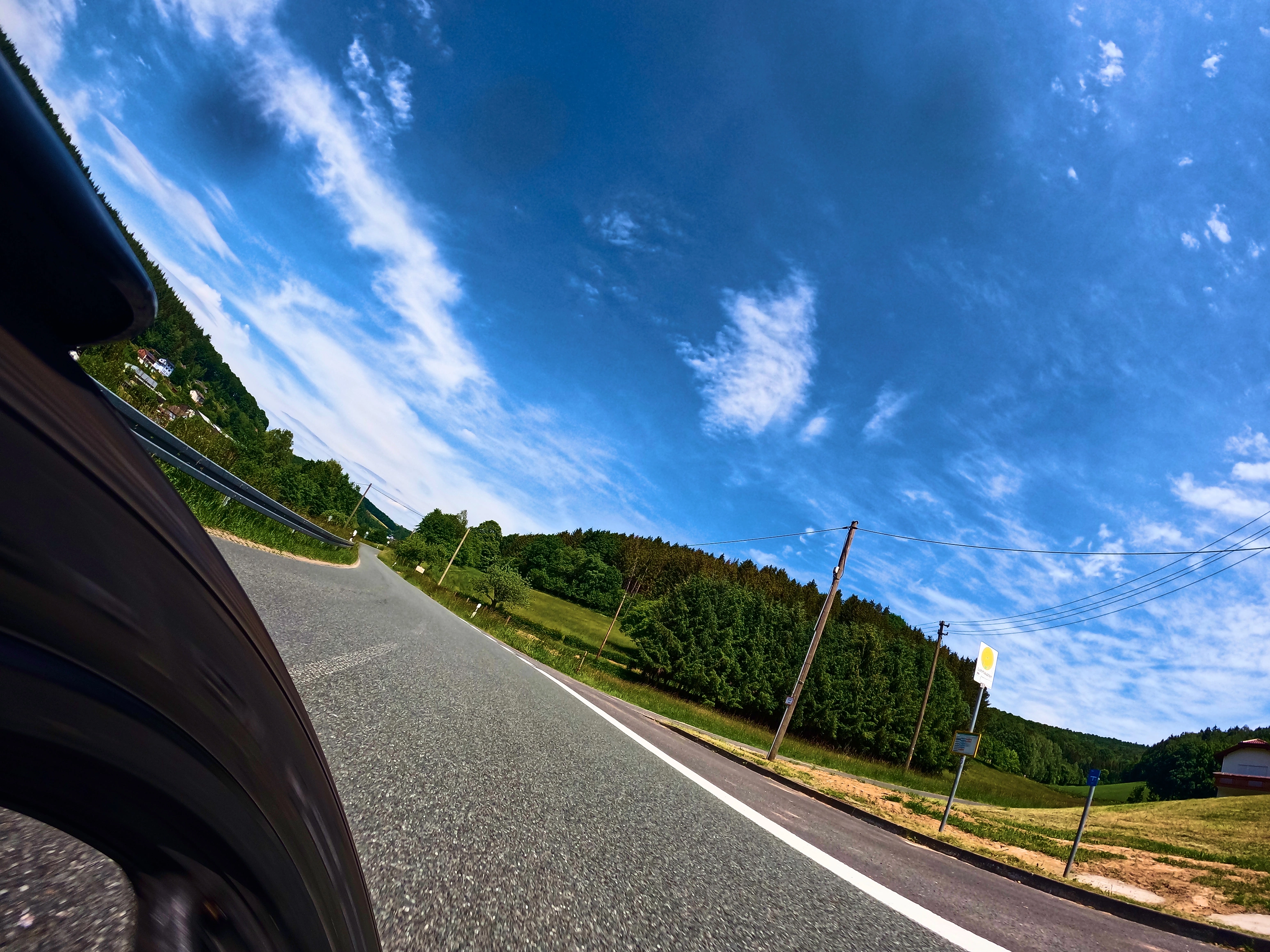 Schöne Kurven und Hügel