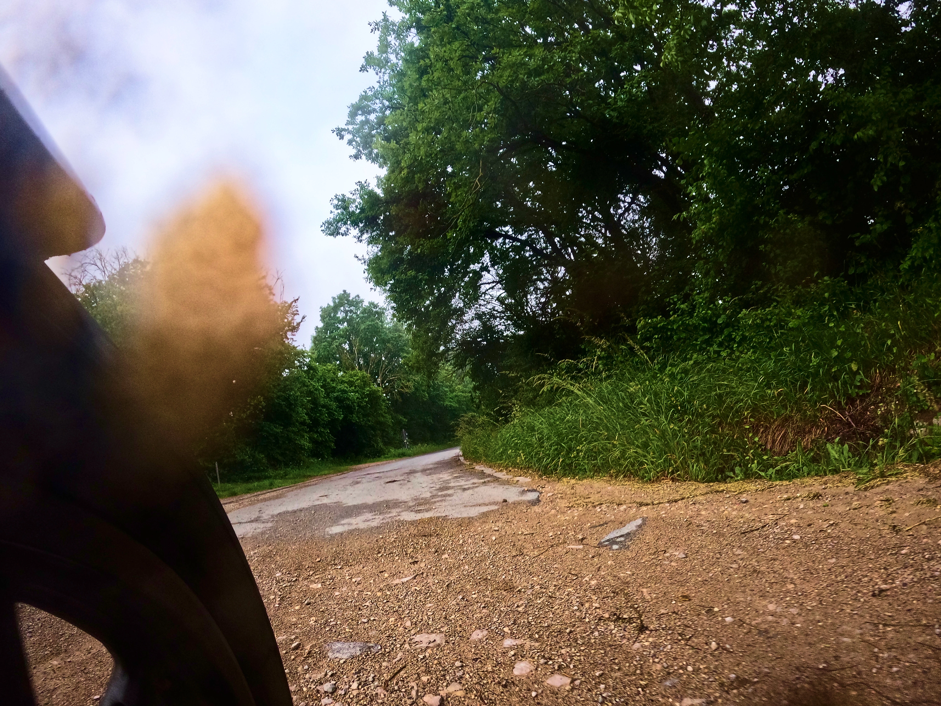 Zu guter Letzt: Doch wieder Asphalt