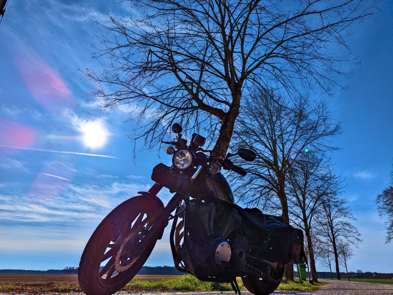 Featured image of post #MotoMontag (12)