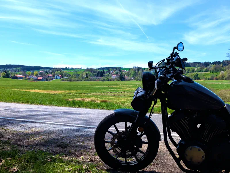 Featured image of post #MotoMontag (146)