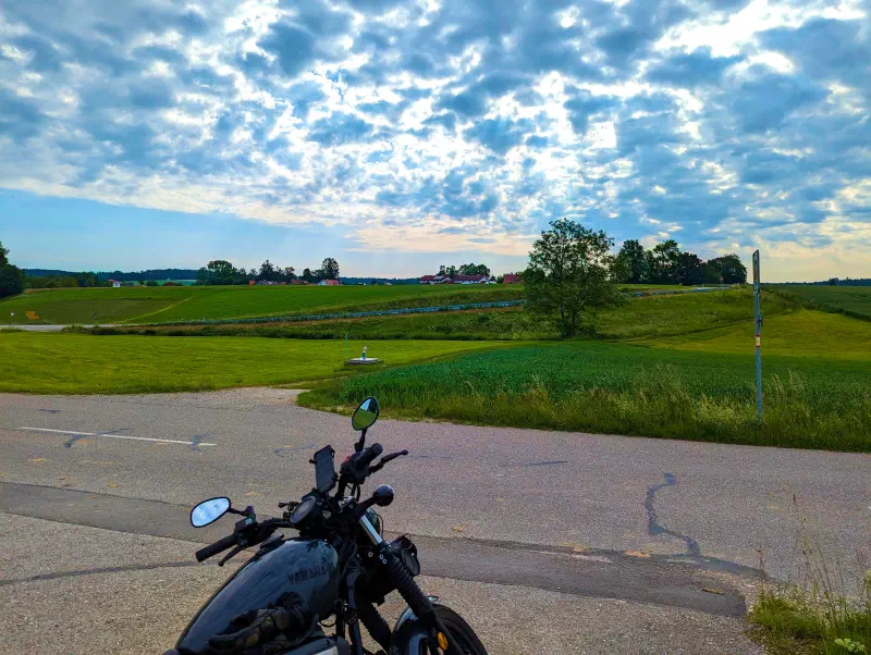 Featured image of post #MotoMontag (151)