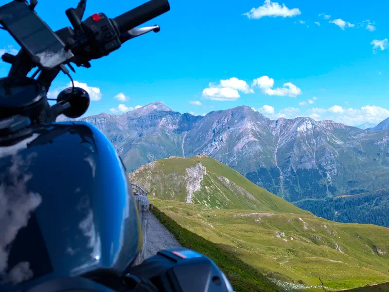 Featured image of post #MotoMontag (156)