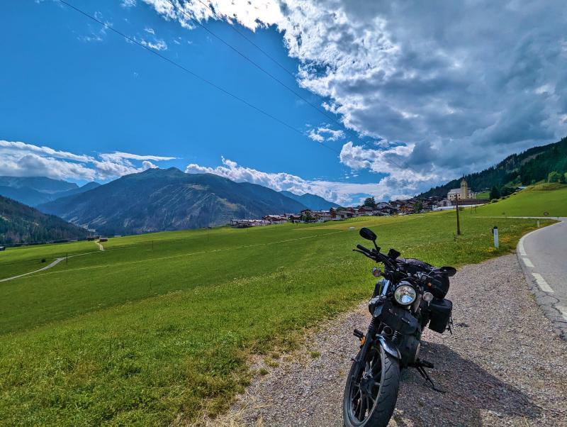 Featured image of post #MotoMontag (75)