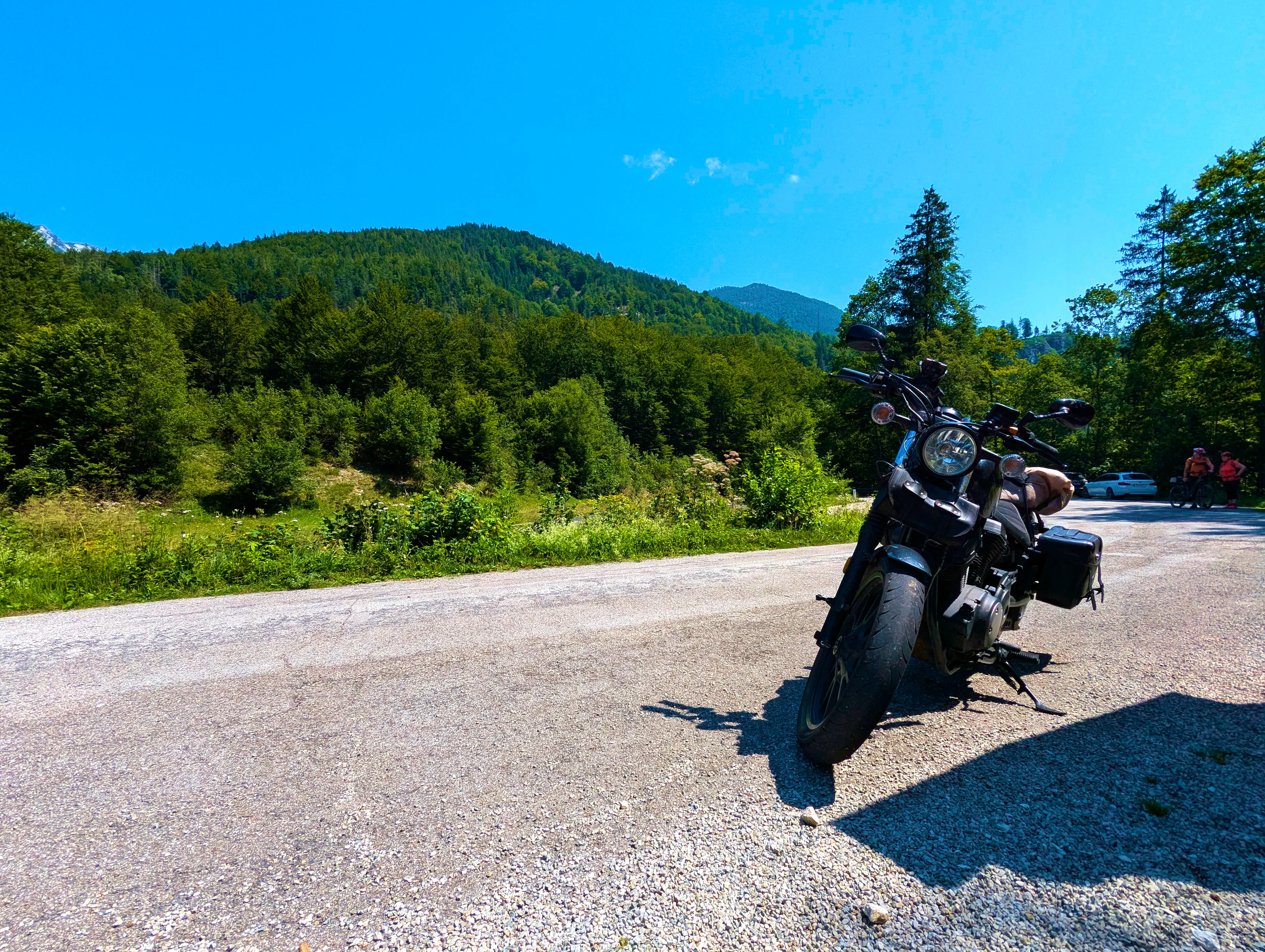 Wichtig: Radfahrer im Hintergrund