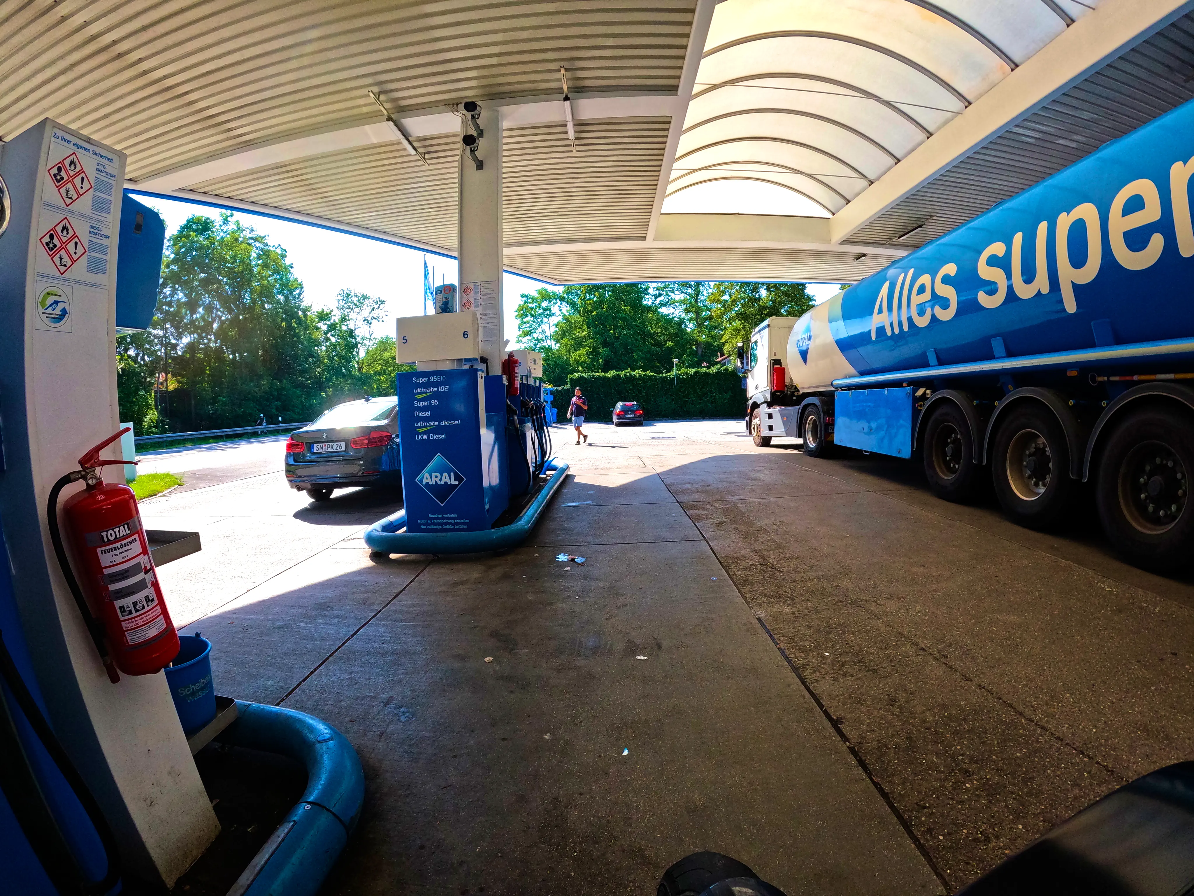 &hellip; zur heimischen Tankstelle