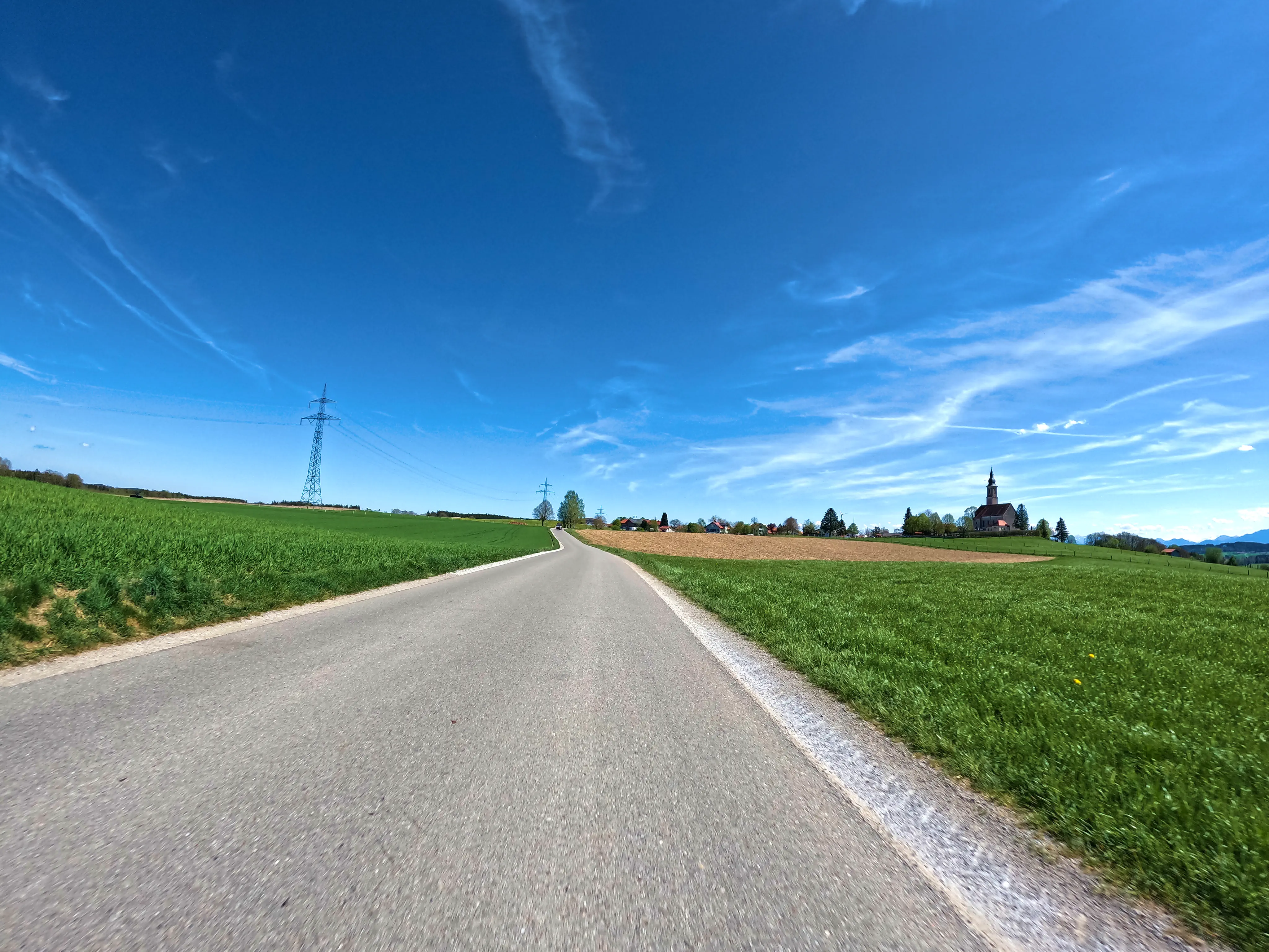 Durch kleine Dörfer &hellip;