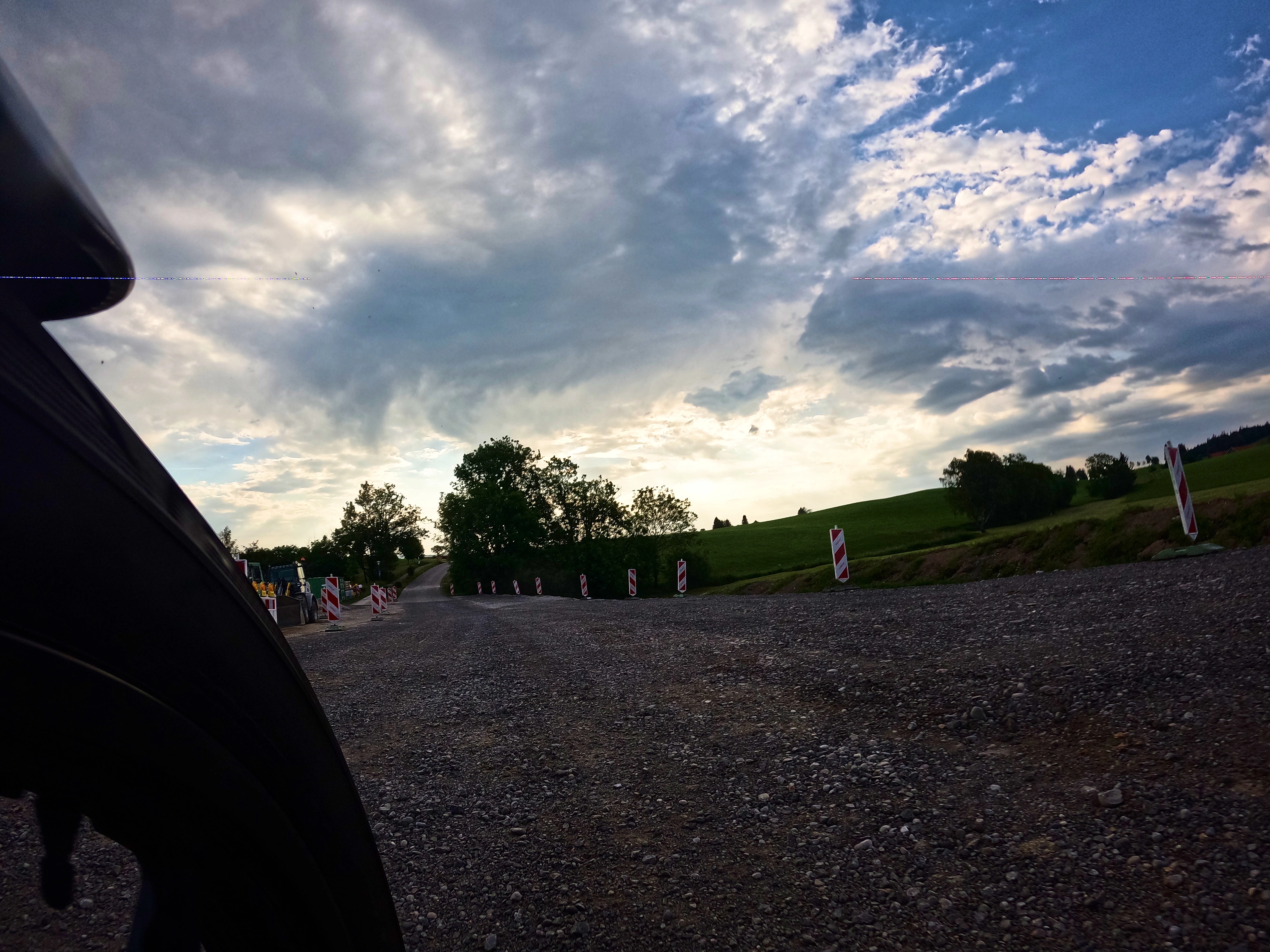 Weg ist er, der Asphalt