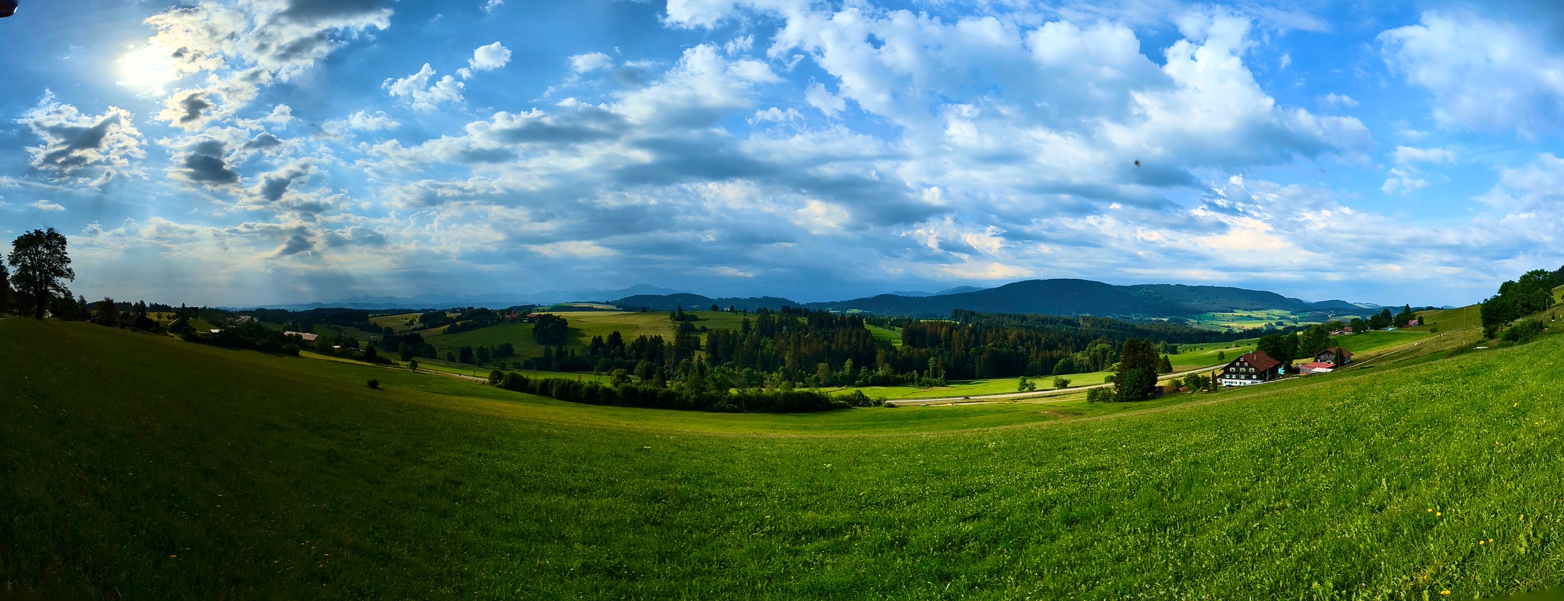Panorama Osterhofen, Blick über die B12 Richtung Süden