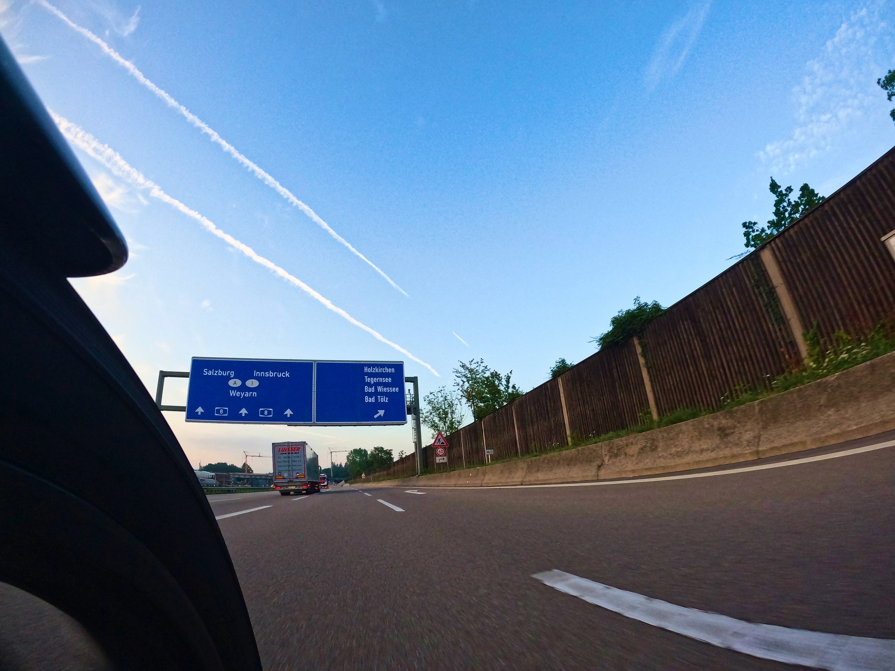 Bei Holzkirchen runter von der Autobahn